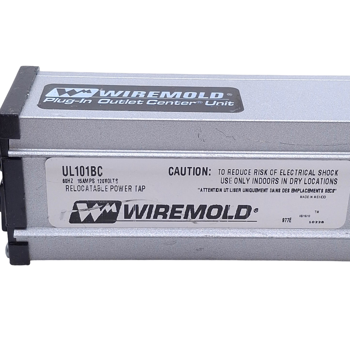Used Wiremold UL101BC Plug-In Outlet Center Unit, 4-Outlets, 120VAC 15A, NEMA5-15