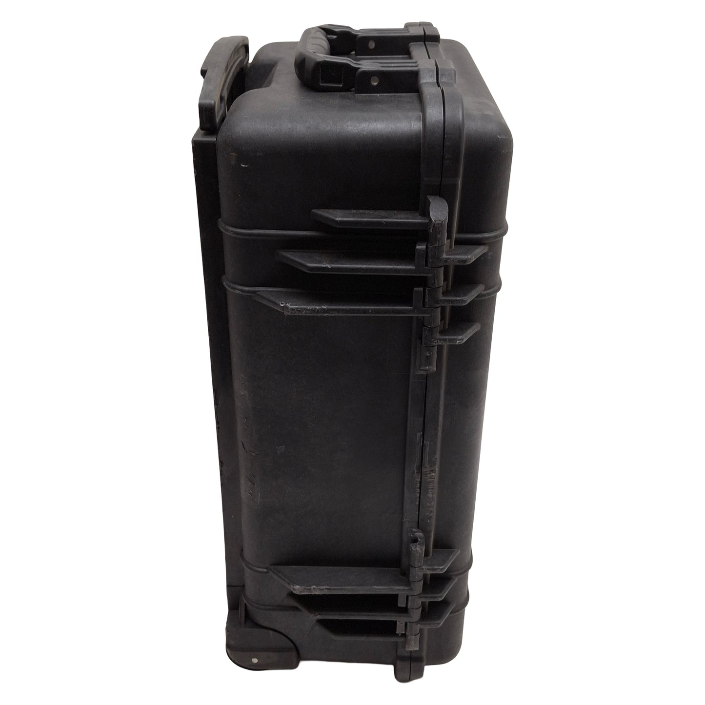 Used Pelican 1510 Protector Rolling Carry-On Case, 19.75x11 x7.6in Interior *No Foam*