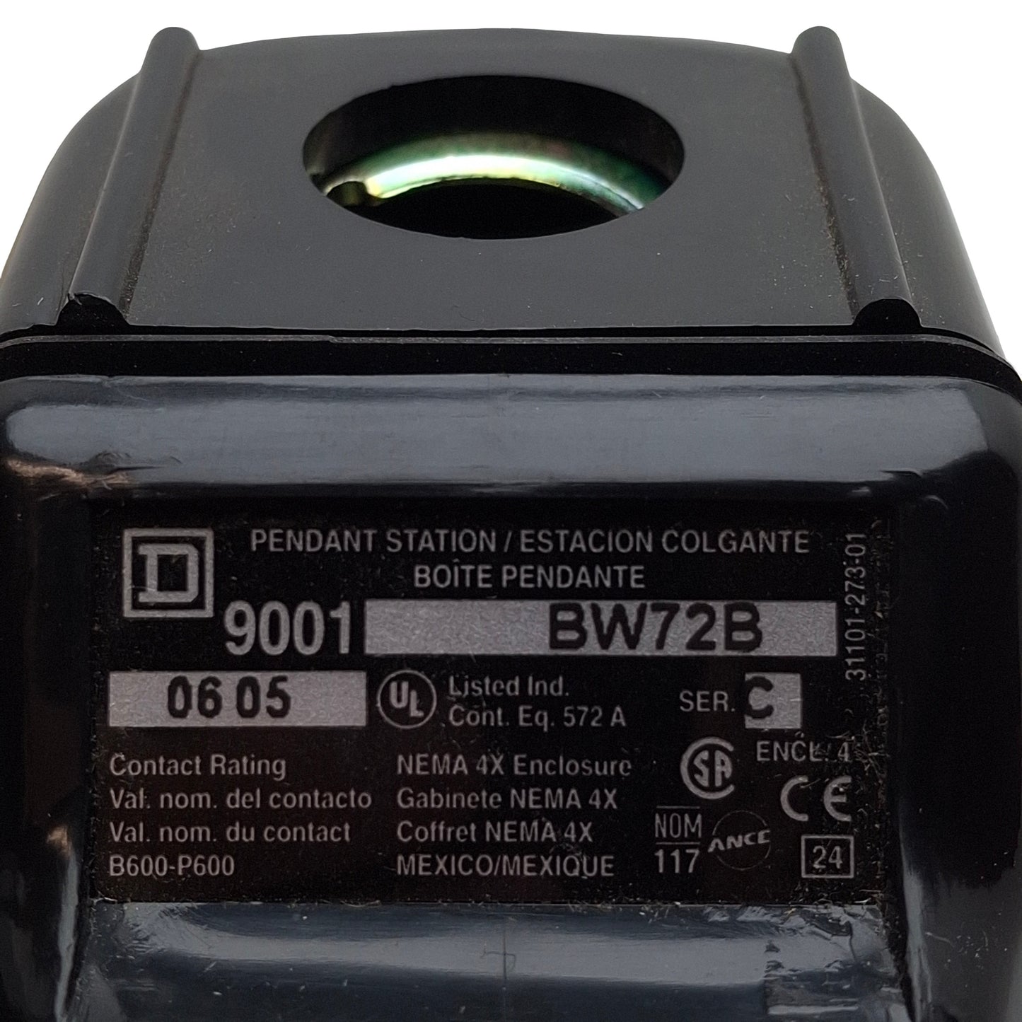 New Square D 9001BW72B Push-Button Pendent Control Station, 600V, NEMA 1/3/3R/4/4X