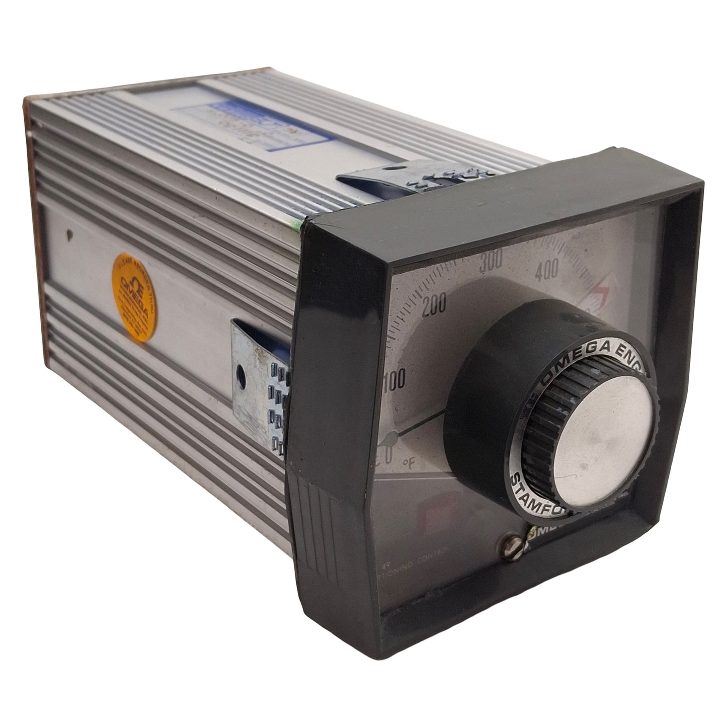 Used Omega Model 49 Proportioning Control, Type-J, 0-600°F, 1/4 DIN, 120/208/240VAC