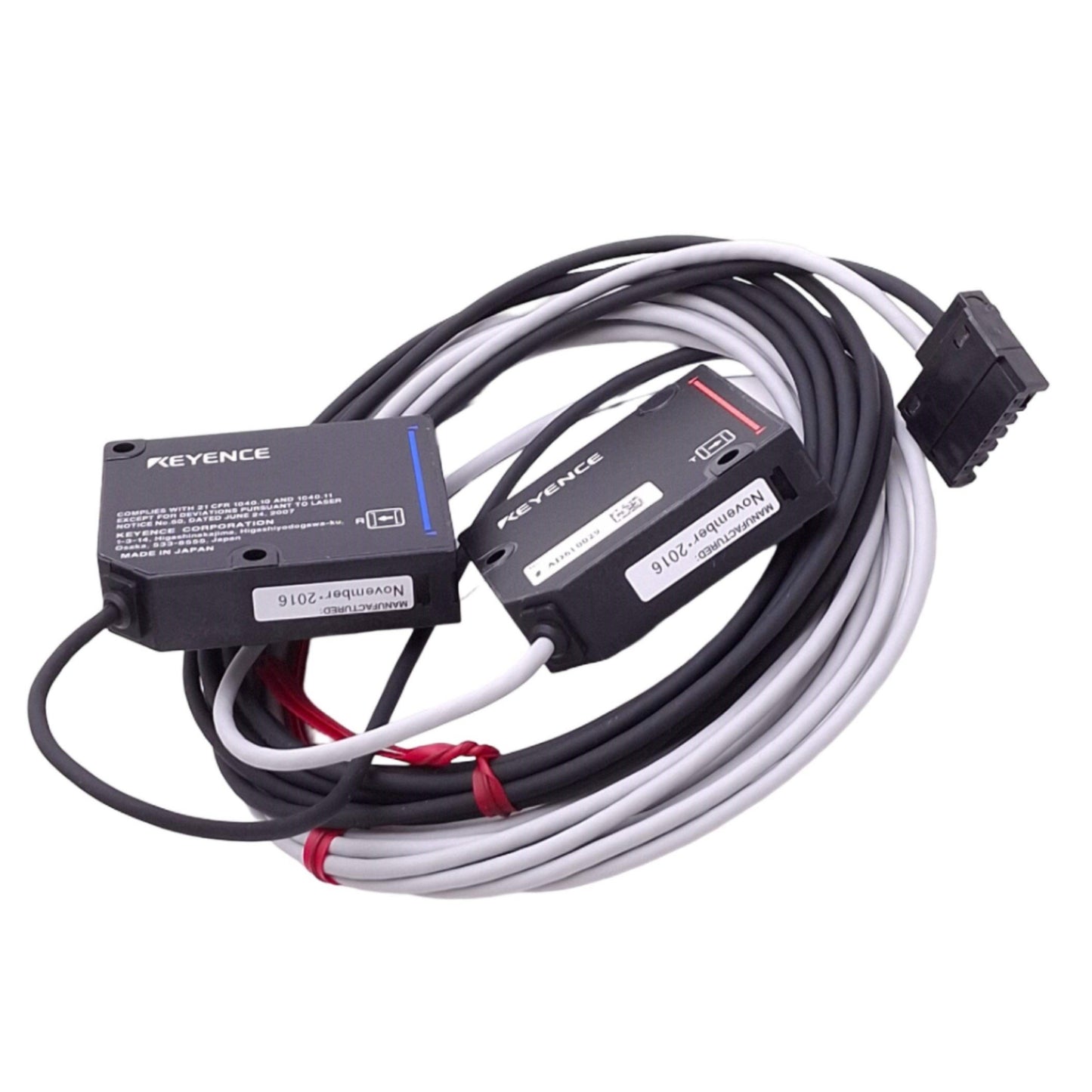 New Keyence LV-NH300 Laser Sensor Head, 660nm, 2m Range x 30mm Area, 12-24VDC