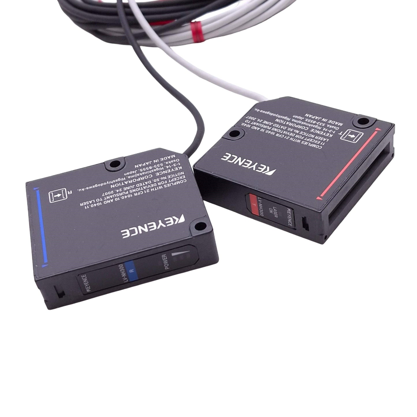 New Keyence LV-NH300 Laser Sensor Head, 660nm, 2m Range x 30mm Area, 12-24VDC