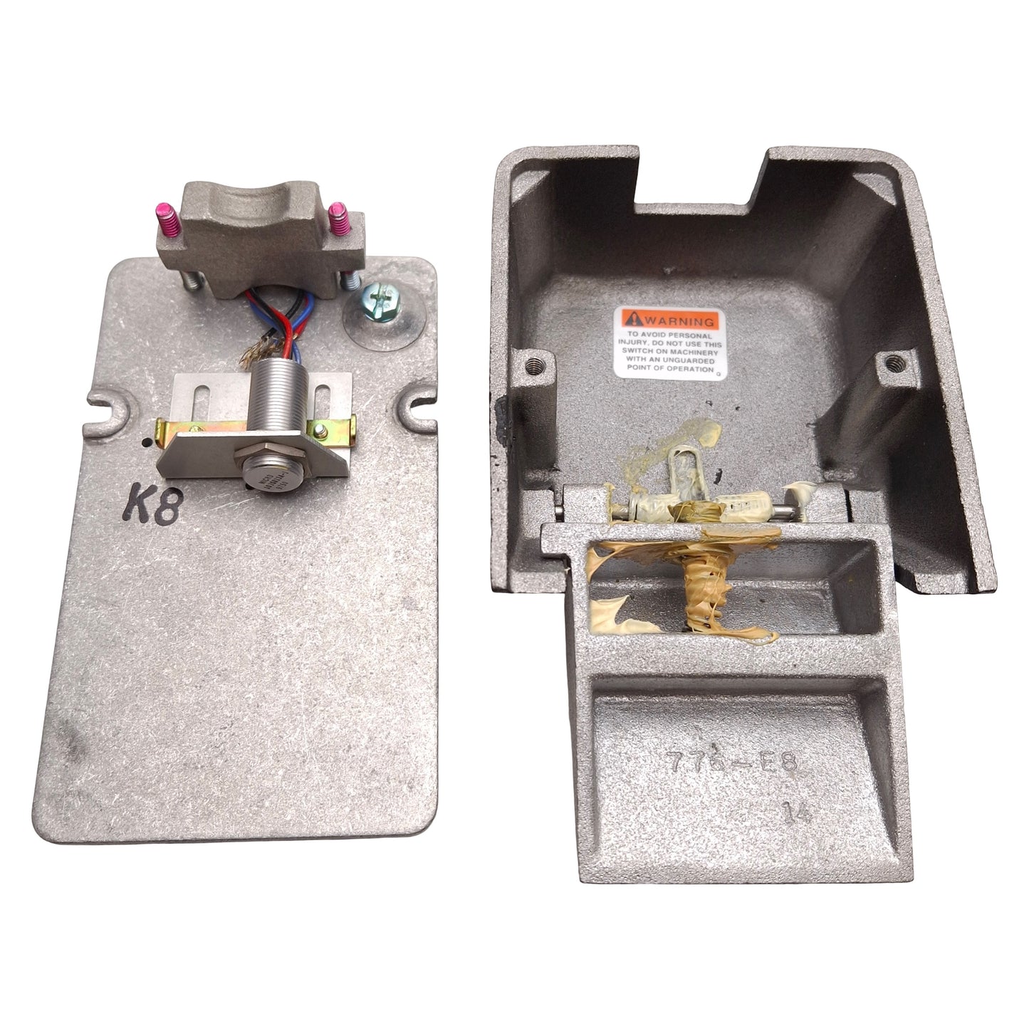 New Linemaster 20-0391 Hall Effect Foot Switch, 4.5-24VDC Supply, 0.4VDC 20mA Output