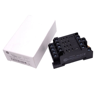 New Allen Bradley 700-HN139 Relay Socket, 14-Pin Blade, 240VAC 10A, DIN Rail