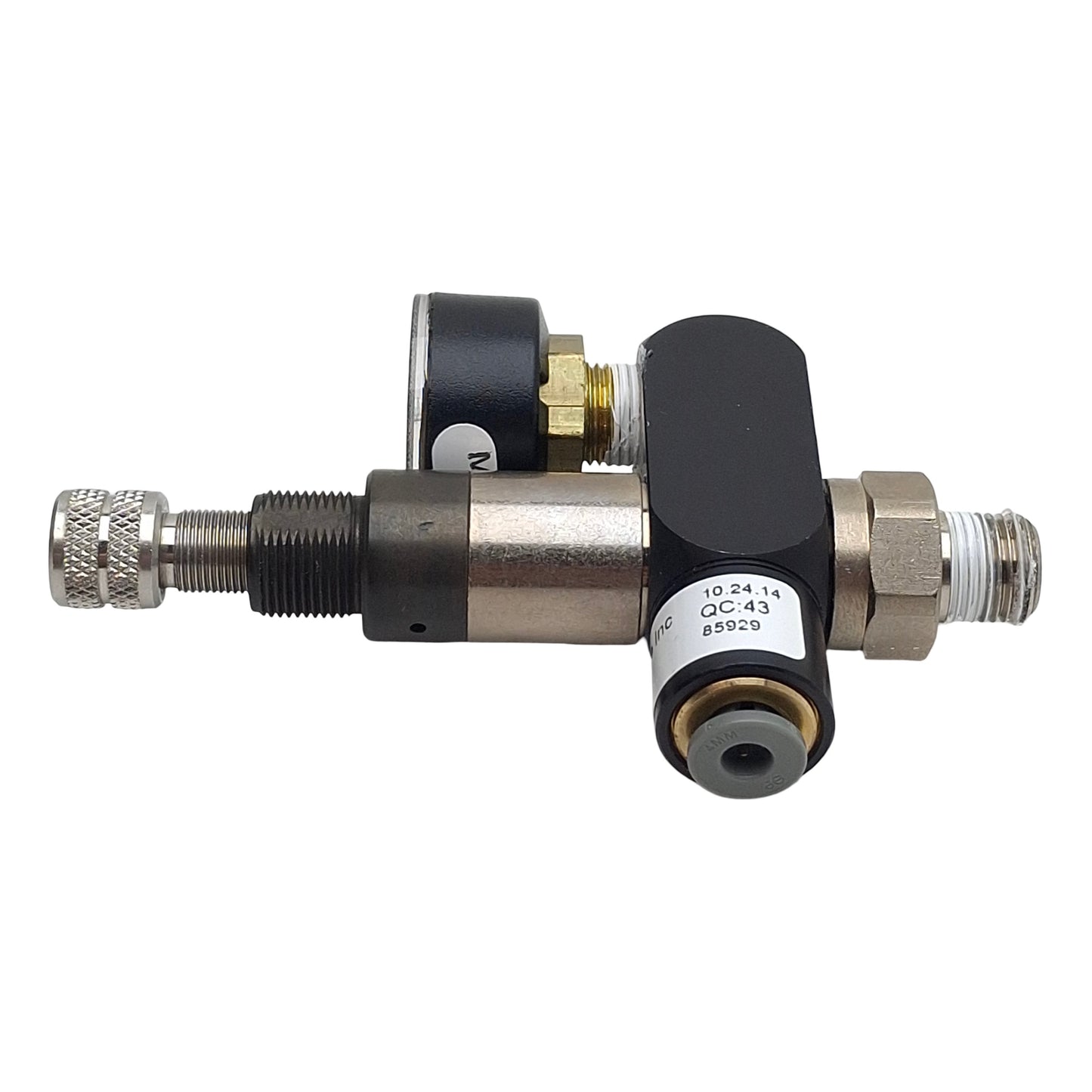 Used Pneumadyne R11-RK-17-G Pressure Regulator, 30-125psi 0.27Cv 22scfm, 1/8" Push-In