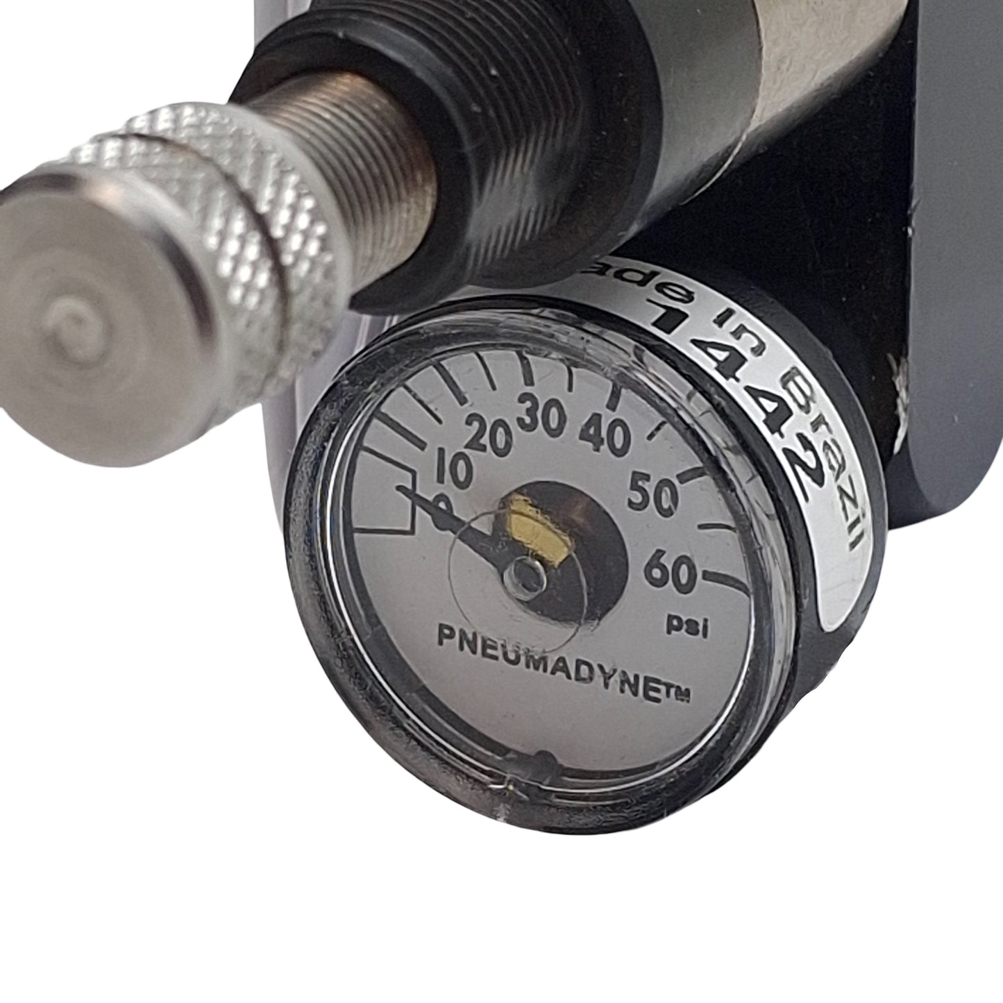 Used Pneumadyne R11-RK-17-G Pressure Regulator, 30-125psi 0.27Cv 22scfm, 1/8" Push-In