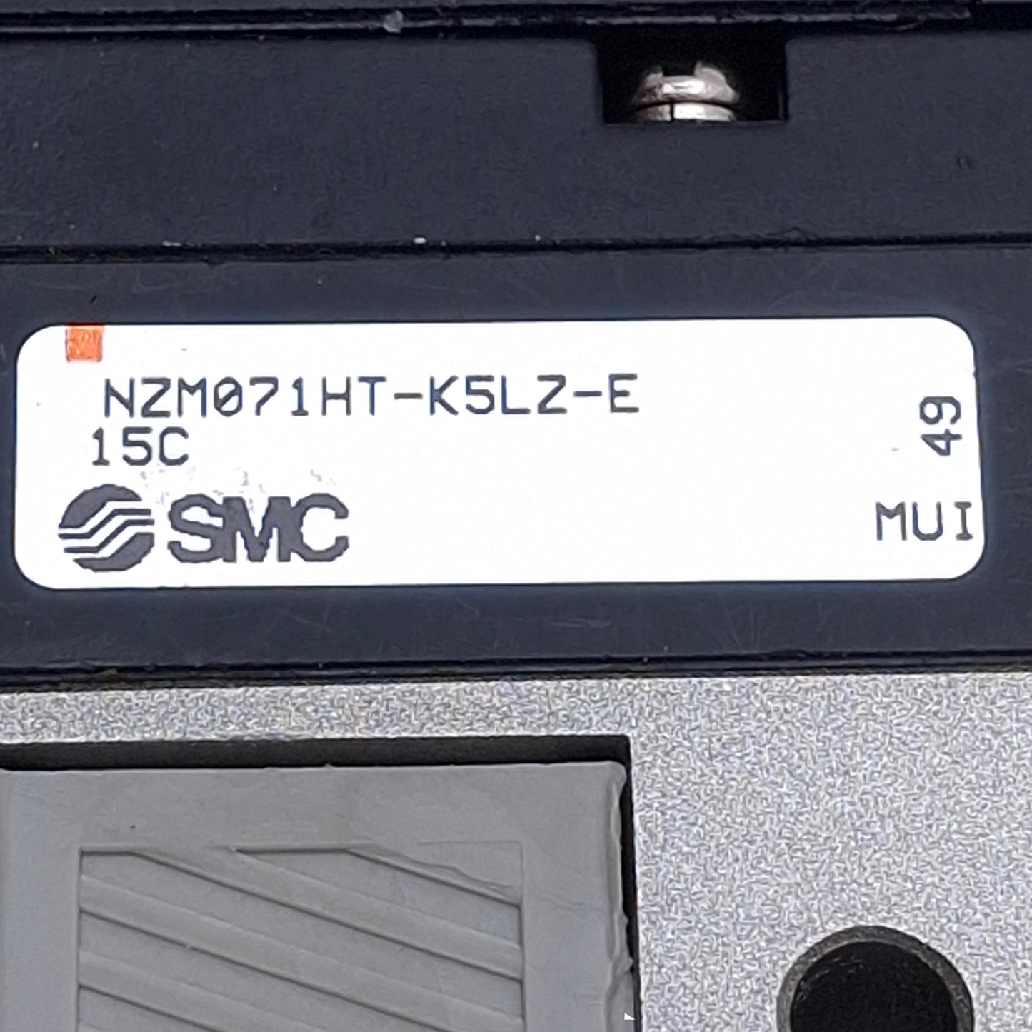 Used SMC NZM071HT-K5LZ-E Vacuum Generator ø0.7mm Nozzle, 24VDC, 40~20psi, -630mmHg