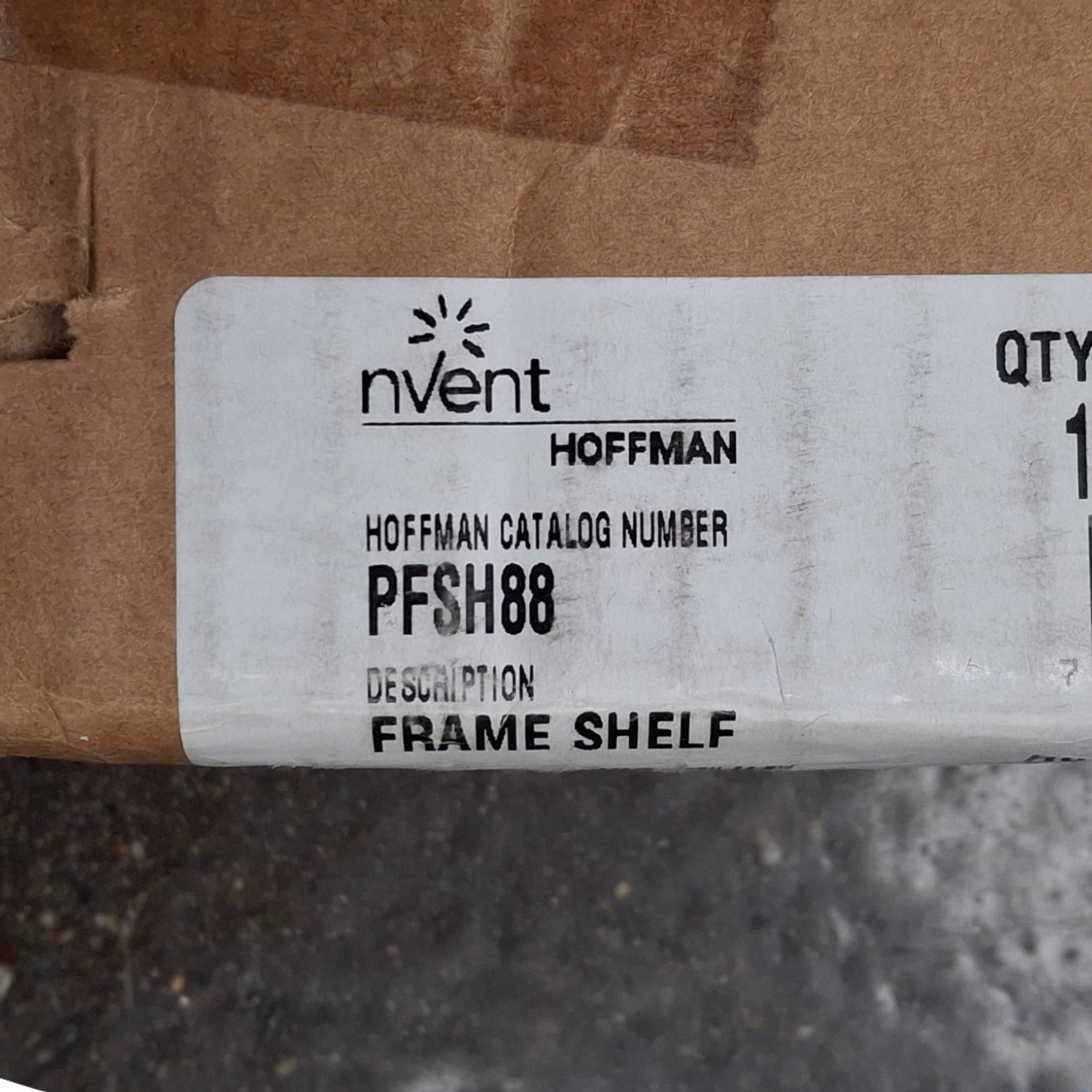 New – Open box nVent Hoffman PFSH88 Vented Frame Shelf, 1.5mm Thick, 800mm x 800mm