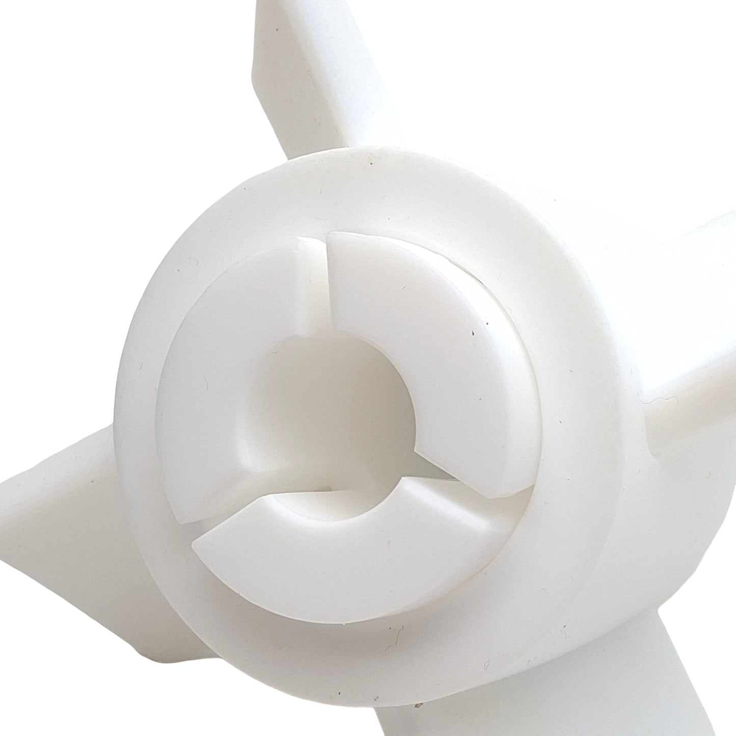 New Chemglass CG-2095-04 PTFE Agitator, 4-Blade, ø4in OD, 19mm Shaft, 60° Impeller