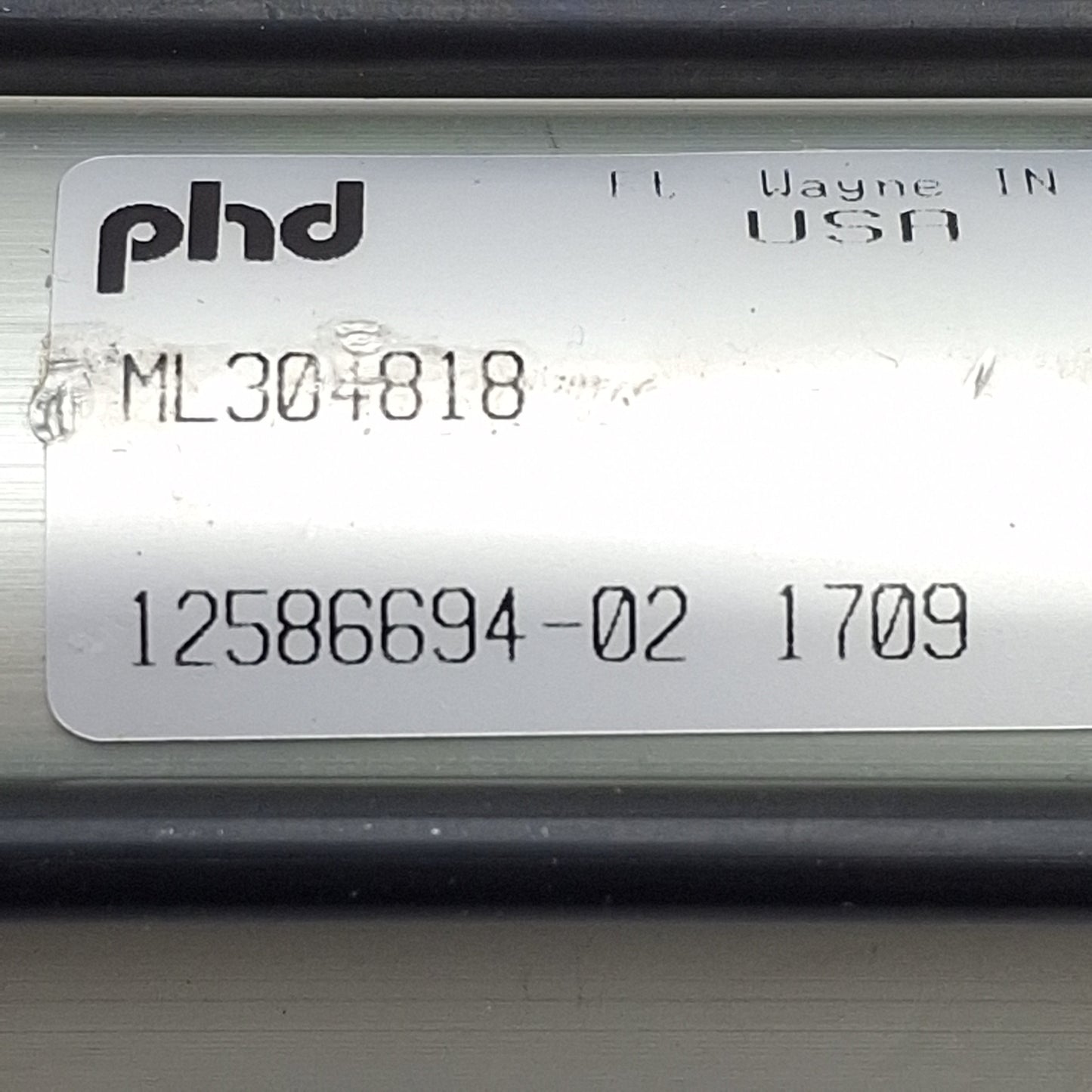 Used Phd ML304818 Pneumatic Cylinder, ø1in Bore, 3in Stroke, 1/8in NPT, 150psi