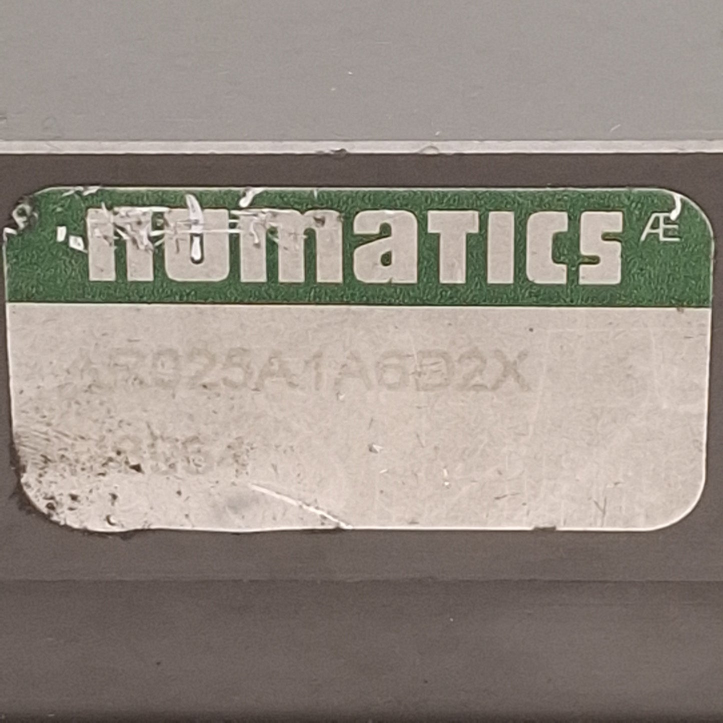 Used Numatics AR025A1A6D2X Rotary Actuator, 90-180°, 250psi, ø12mm Shaft, 1/8in NPT