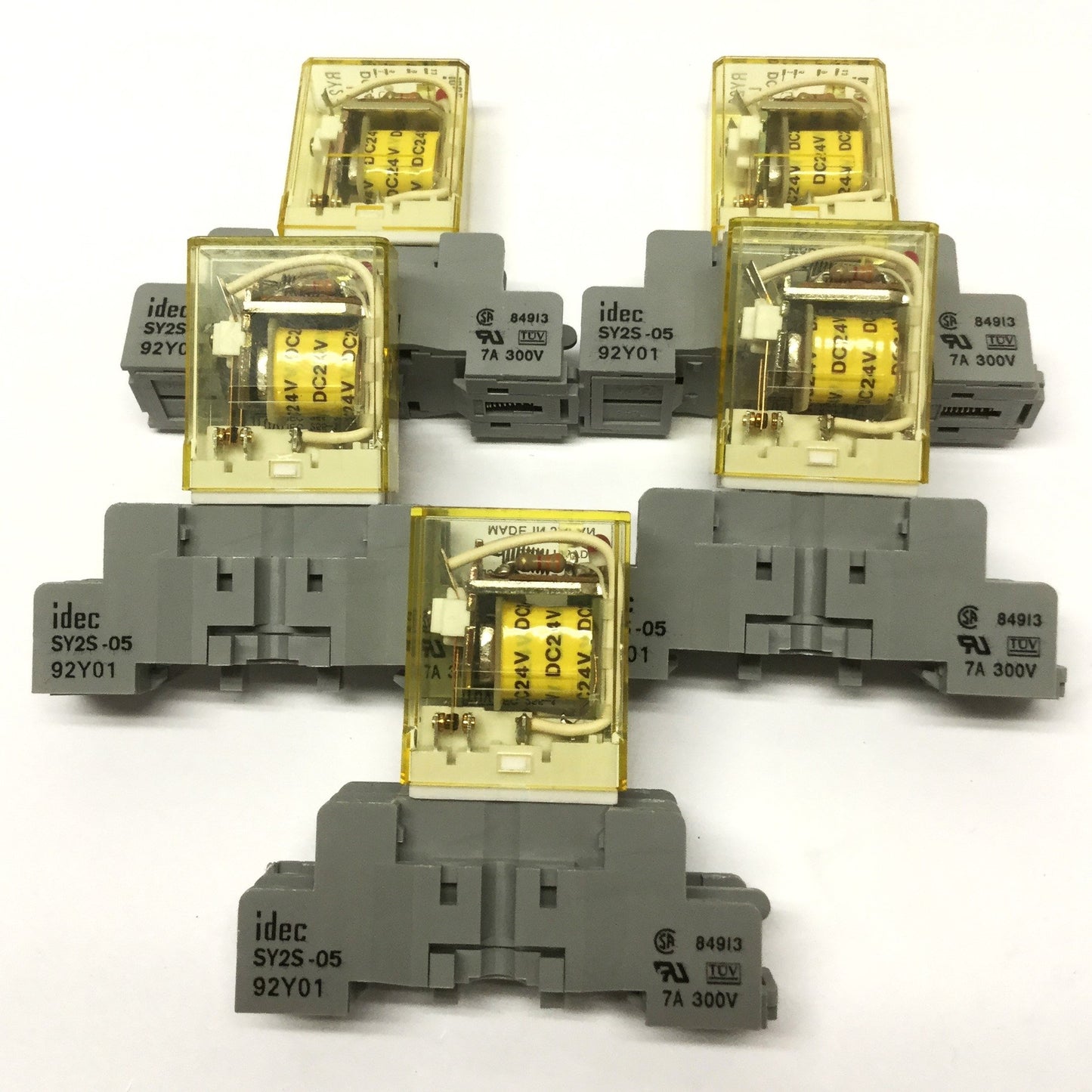 Used Lot of 5 Idec RY2S-L Ice Cube Control Relays 3A DPDT, 24VDC Coil w/Socket Bases