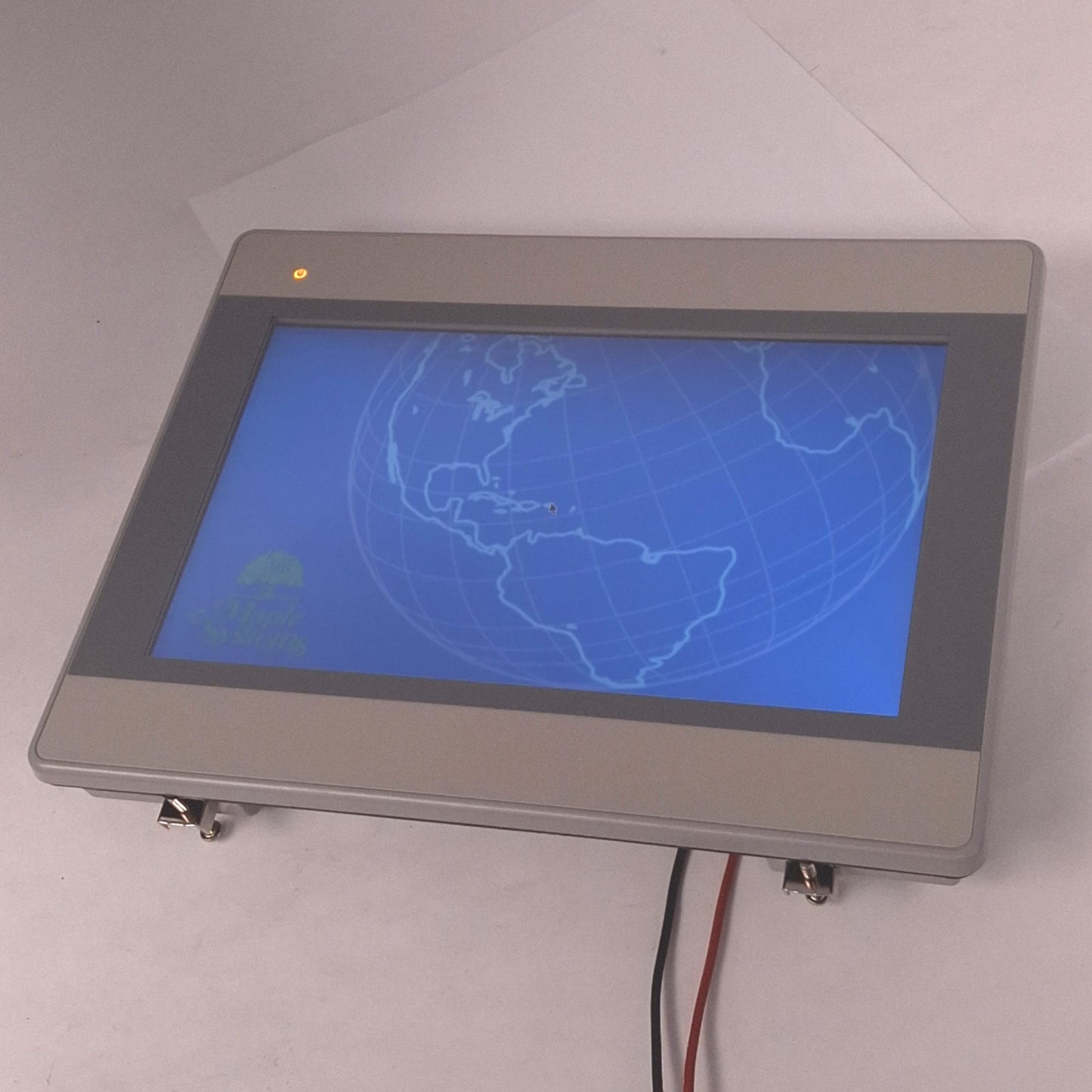 Used Maple Systems HMI5100L Operator Interface Panel, 10.1" Touchscreen, 800x480, 24V