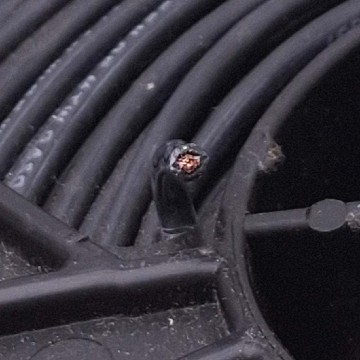 New – Open box Alan Wire 16TF11 TFFN-TEWN-MTW Copper Wire, 500ft, 16AWG 26-Strand, 600V