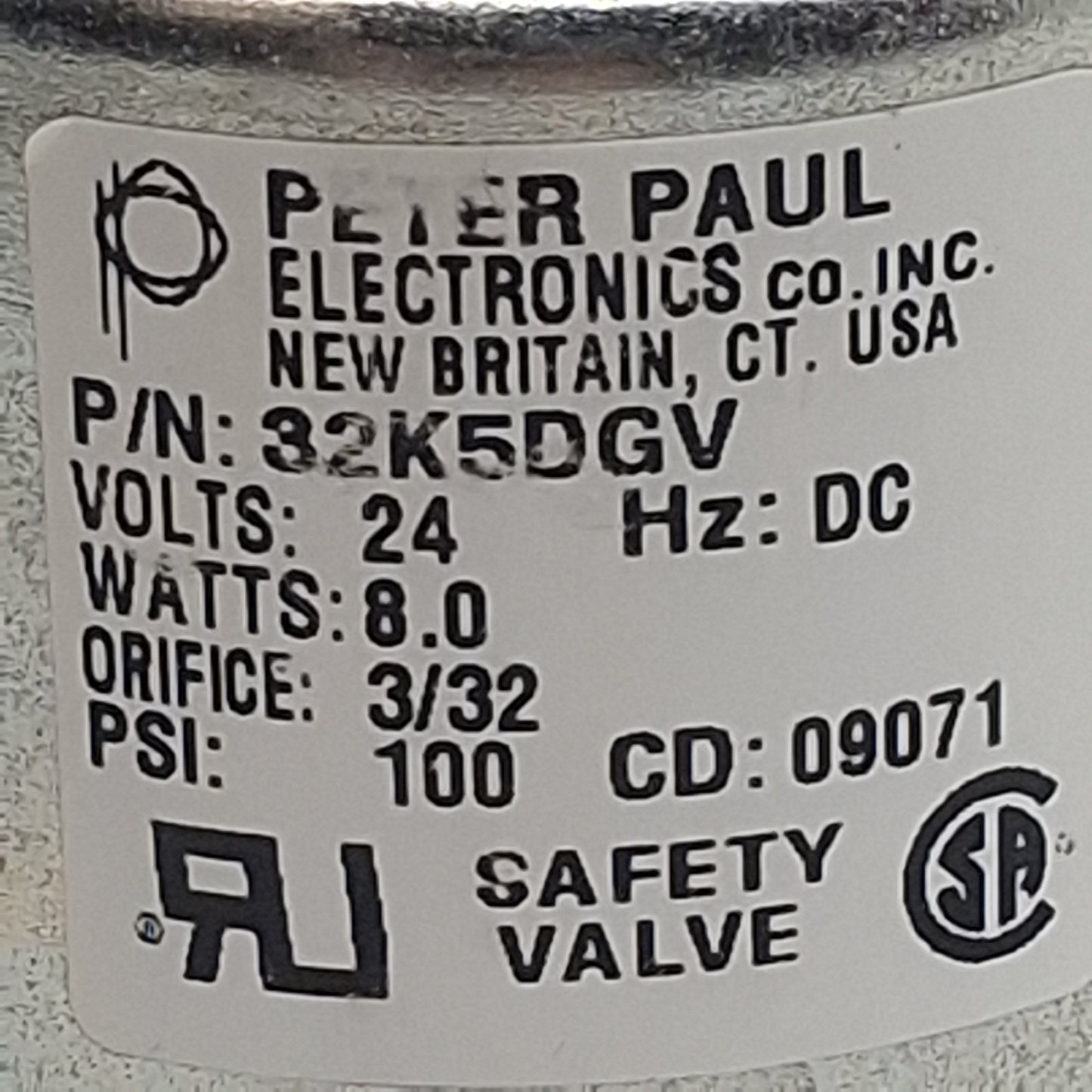 Used Peter Paul 32K5DGV Solenoid Safety Valve, 2-Way, 1/8in NPT, 100psi, 24VDC Coil