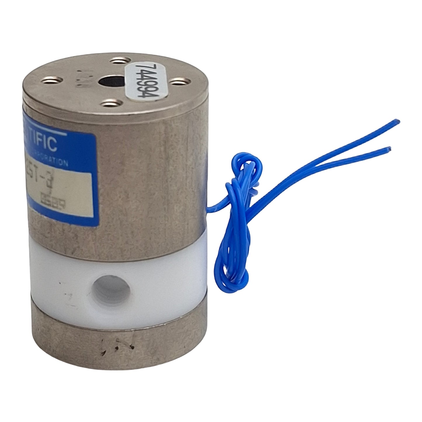 Used Valcor SV75P25T-2 Solenoid Isolation Valve, 3-Way, 1/4-28in, 30psi, 24VDC Coil