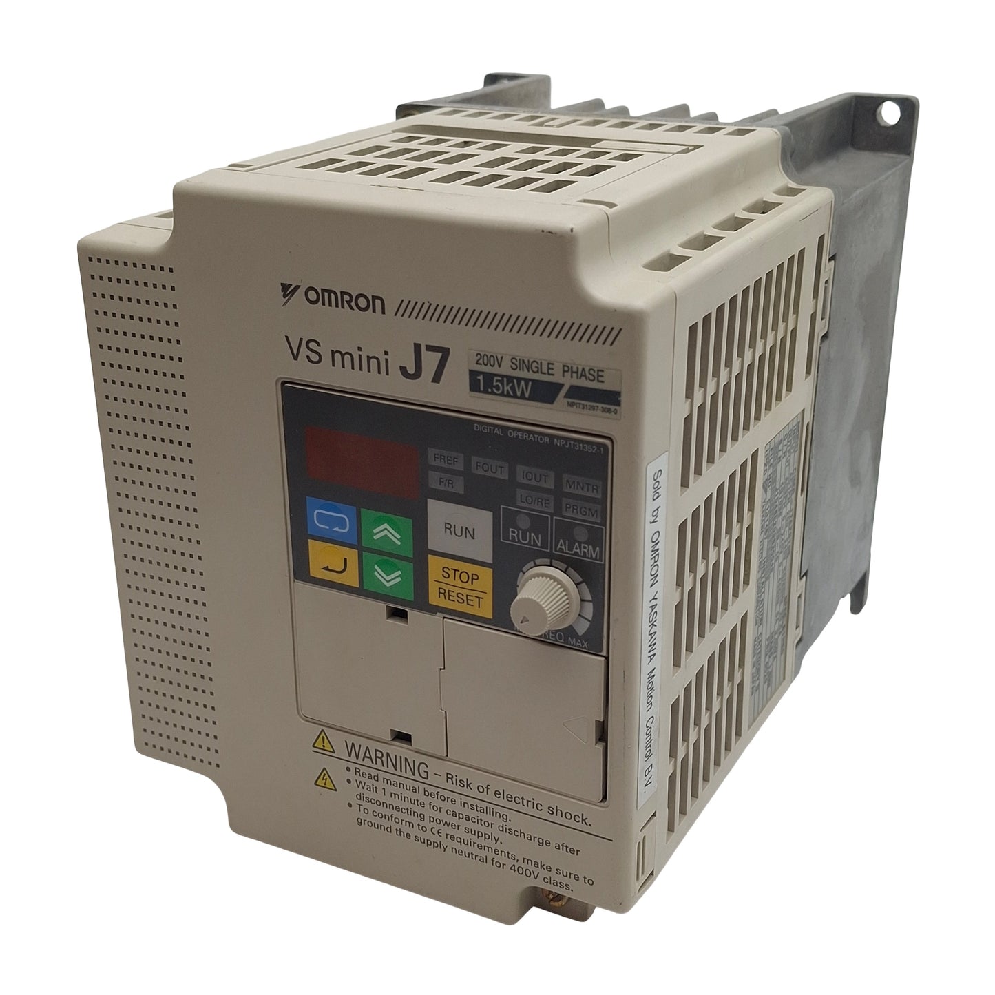 Used Omron CIMR-J7AZB1P5 VS mini J7 Compact Invertor, 1-Phase 200VAC In, 1.5kW
