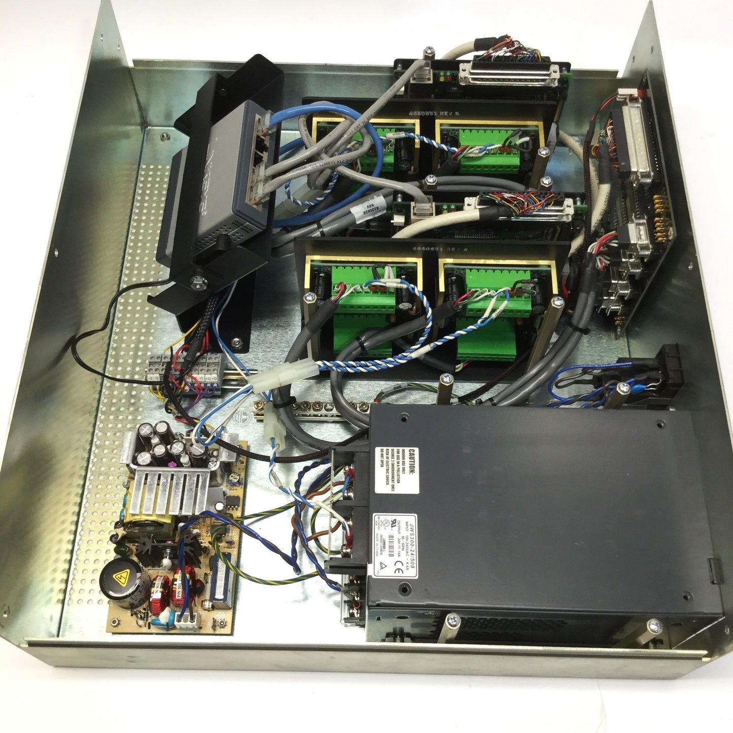 Used Veeco Wyko 831-122-R 24V Stage Driver X & Y-Axis NT3300 Optical Surface Profiler