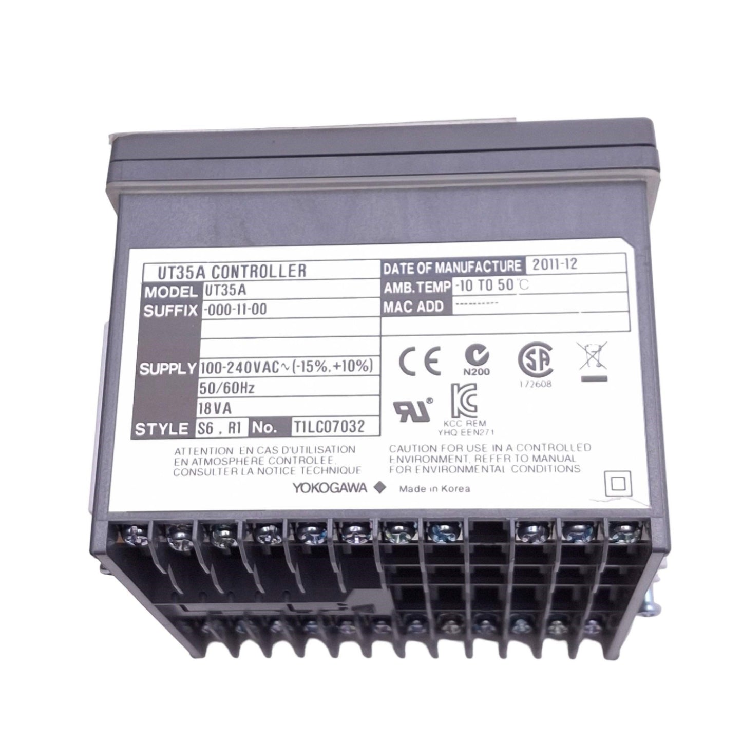 New – Open box Yokogawa UT35A-000-11-00 PV Temperature Controller RTD, T/C, 120/240VAC