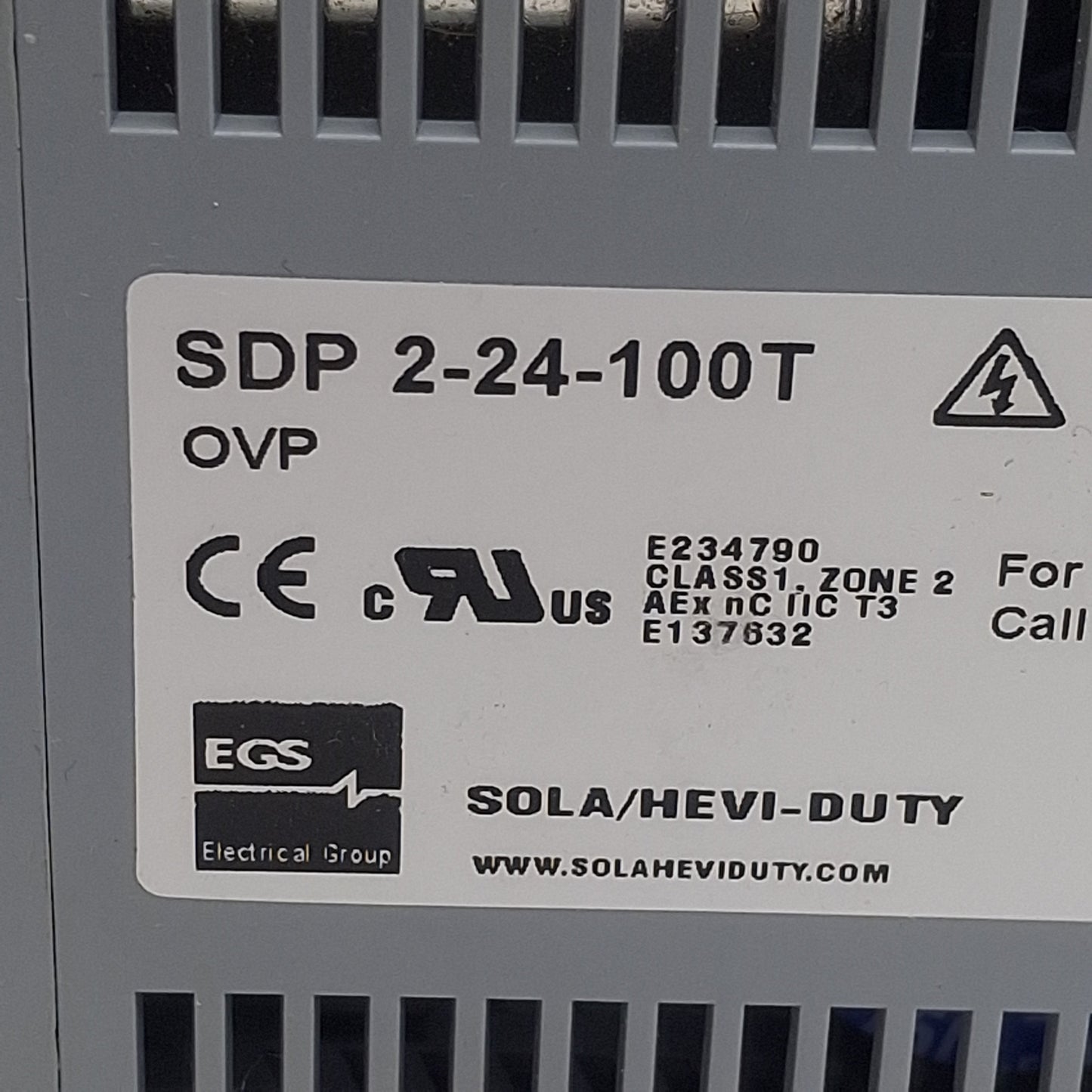 Used Sola SDP2-24-100T Power Supply, 115/230VAC In, 2.1A 24VDC Out, DIN Rail