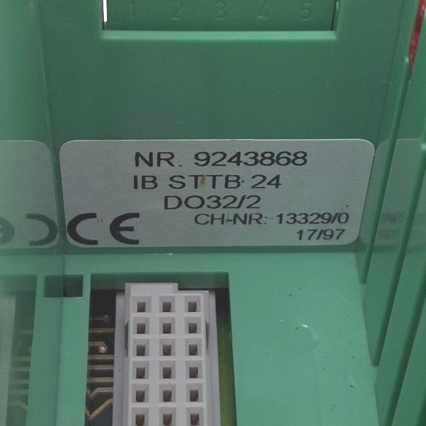 Used Phoenix Contact 2754325 IB ST 24 DO32/2 Breakout Terminal, 32-Output, 24VDC