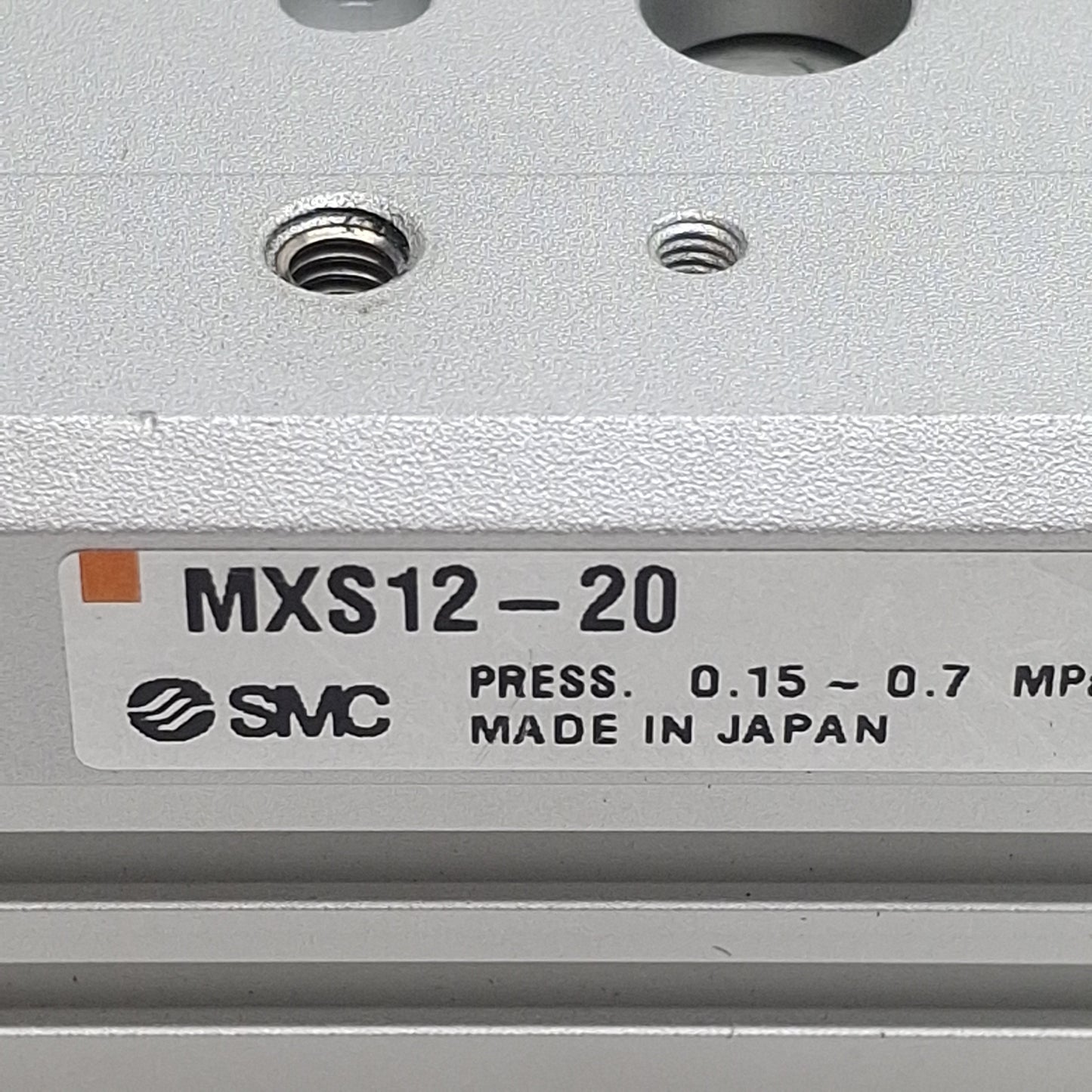 Used SMC MXS12-20 Pneumatic Slide Table, ø12mm Bore, 20mm Stroke, M5 x 0.8, 0.7MPa