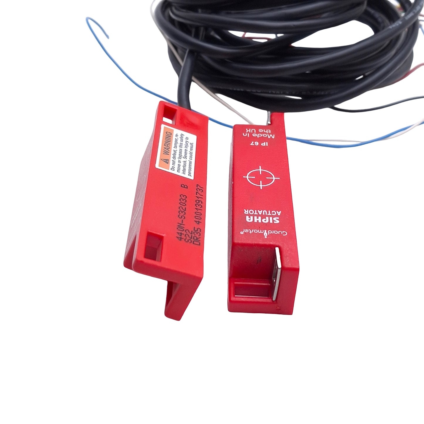 Used Allen Bradley 440N-S32033 Guardmaster SIPHA Safety Interlock Switch, 1NC/1NO