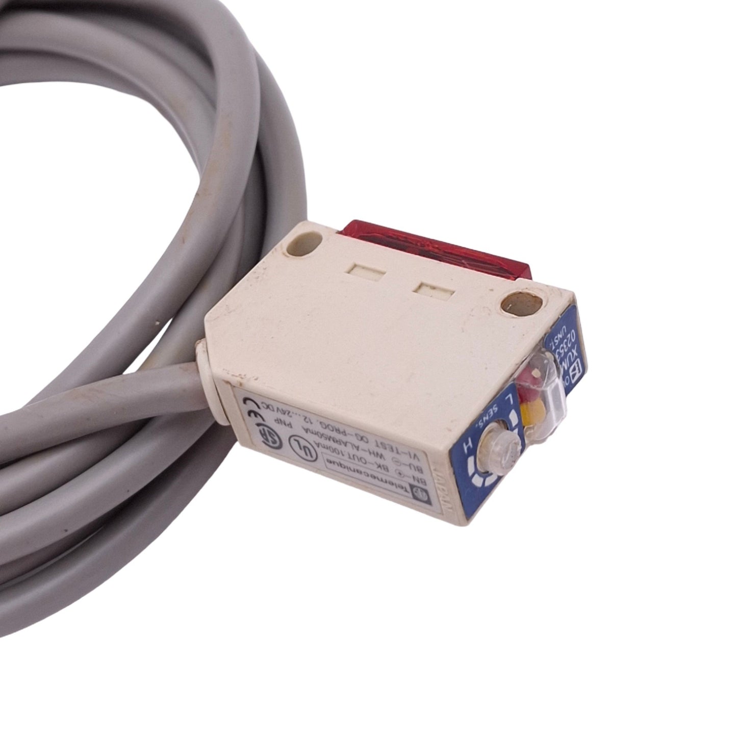 Used Telemecanique XUMH023539 Photoelectric Sensor, PNP, 12-24VDC, 2m Max Range