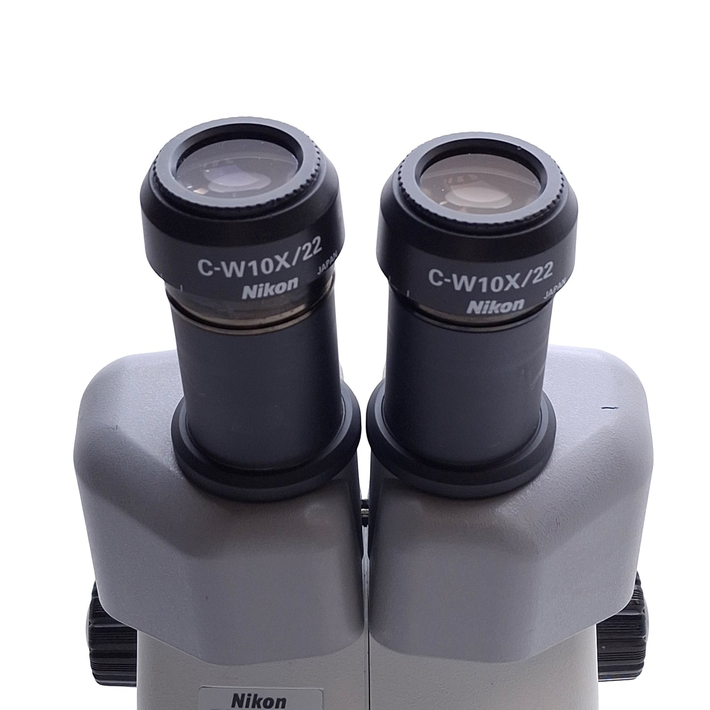 Used Nikon SMZ645 Stereoscopic Zoom Microscope 6.3:1 Ratio, Magnification: 0.8x to 5x