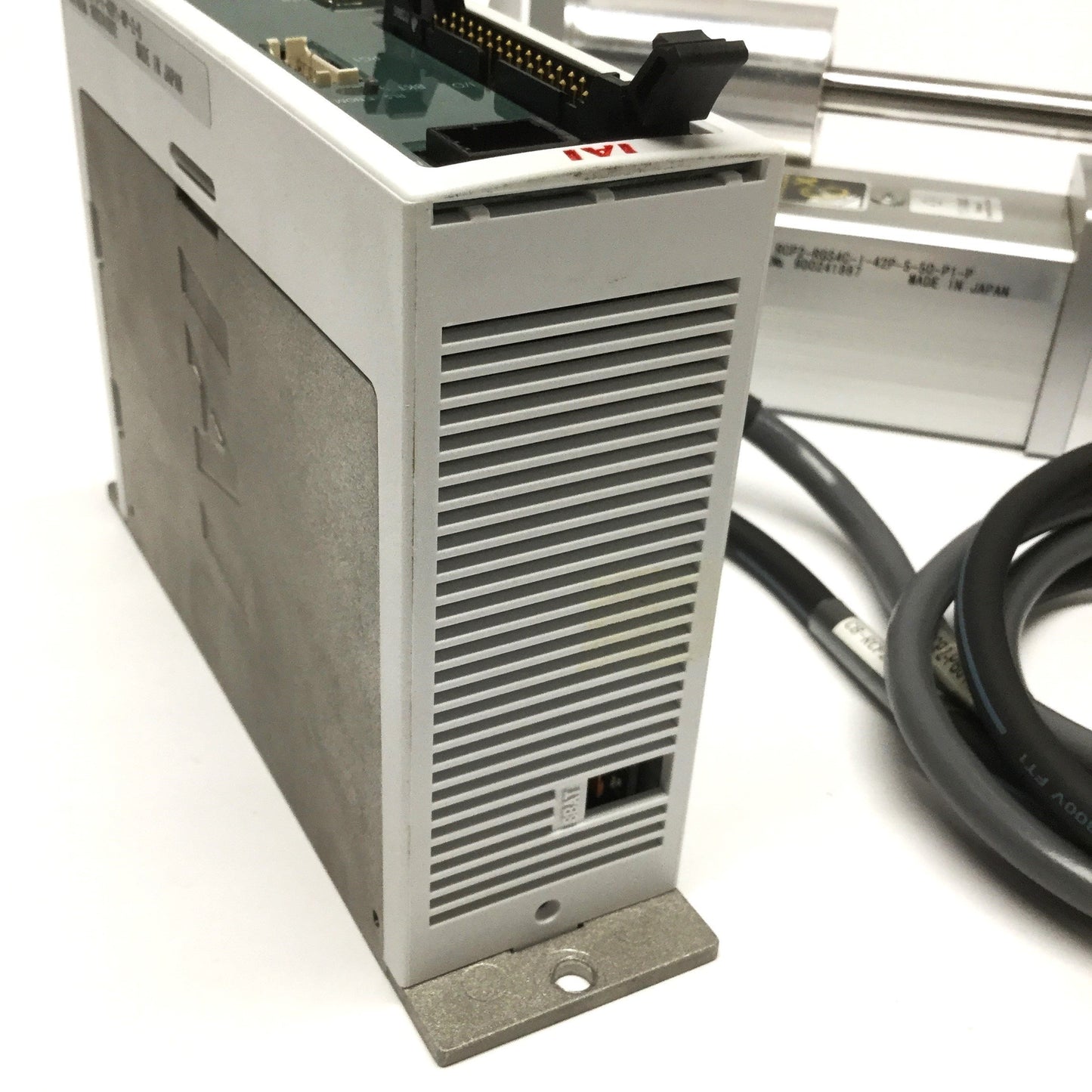 Used IAI RCP2-RGS4C ROBO Cylinder Linear Ball Screw Actuator w/Controller 50mm Stroke