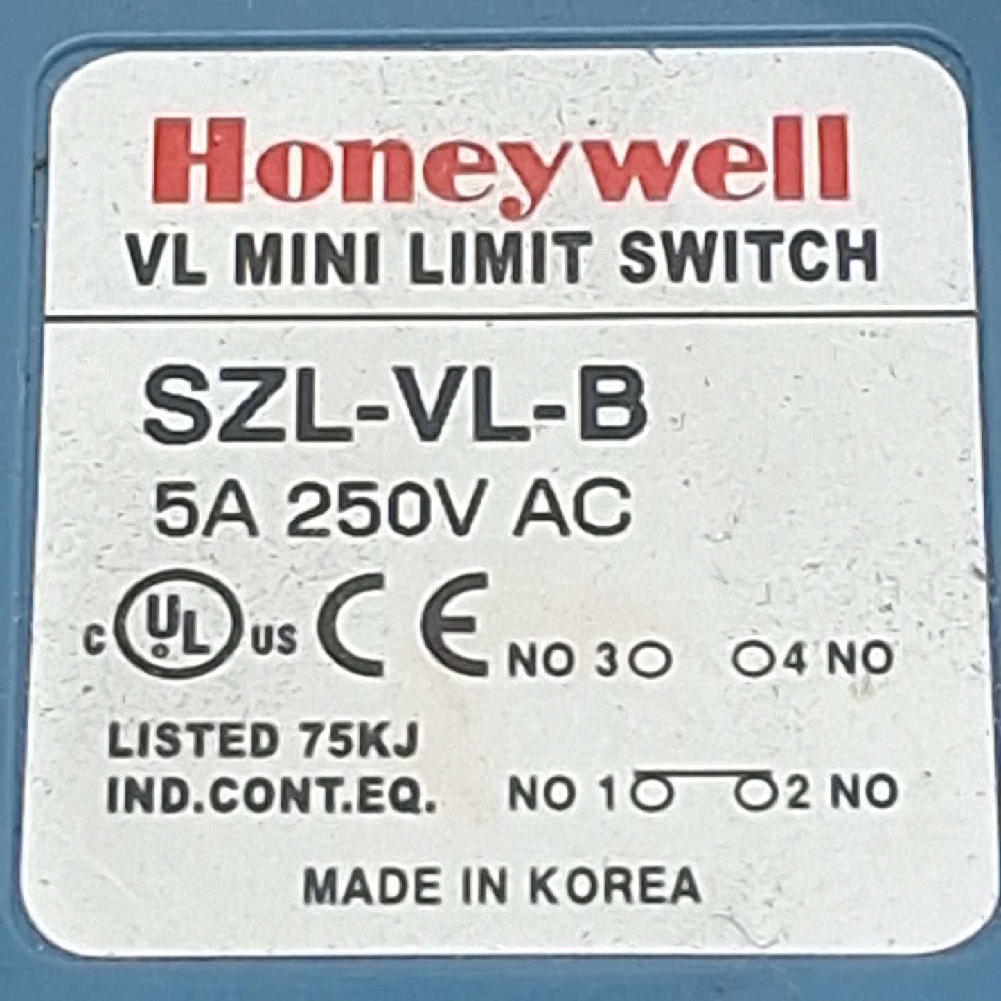 Used Honeywell SZL-VL-B Mini Limit Switch, Roller Lever, SPDT 1NC/1NO, 5A 250VAC