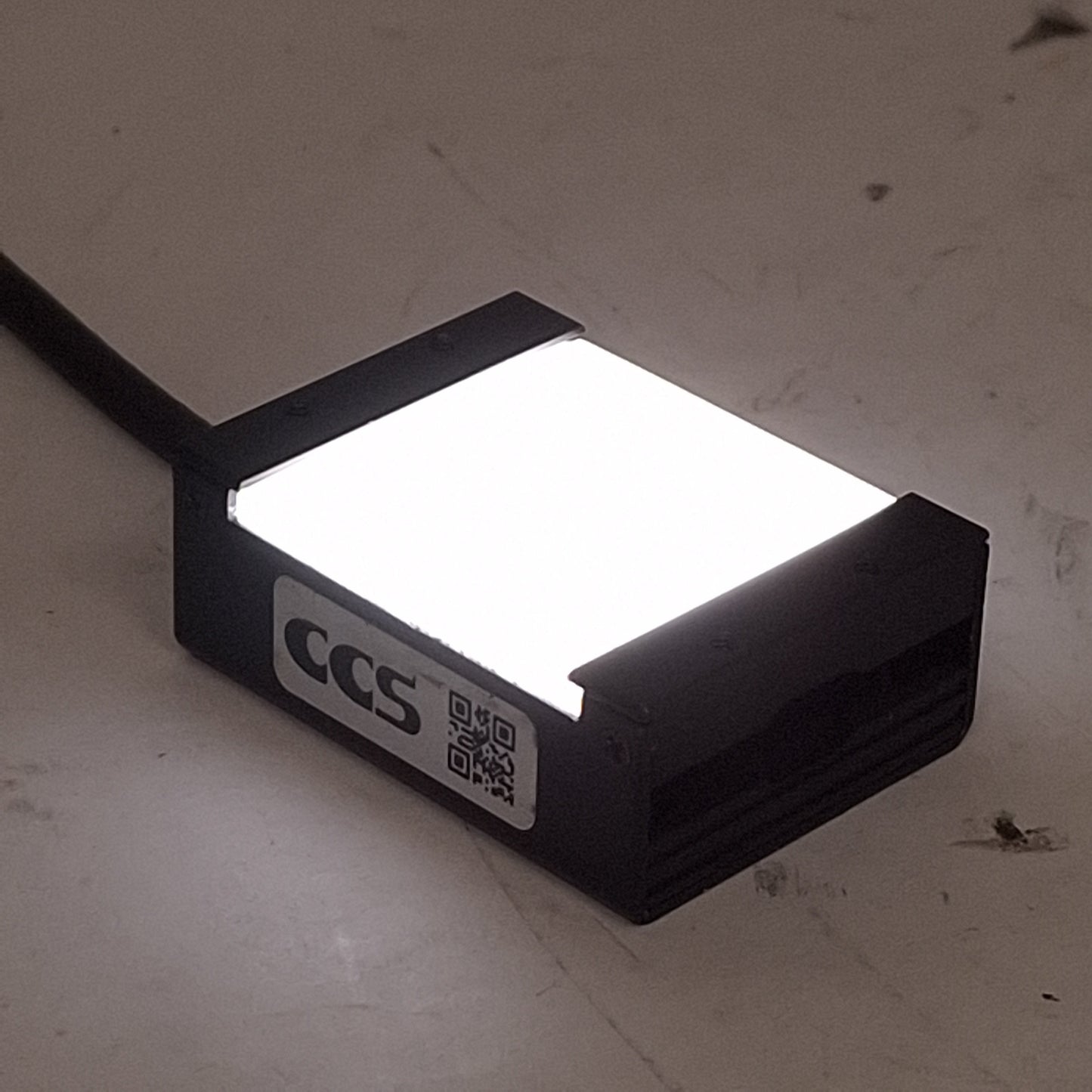 For parts or not working CCS TH2-27X27SW Machine Vision Light, White 5800K, 27x27mm, 24VDC *For Parts*