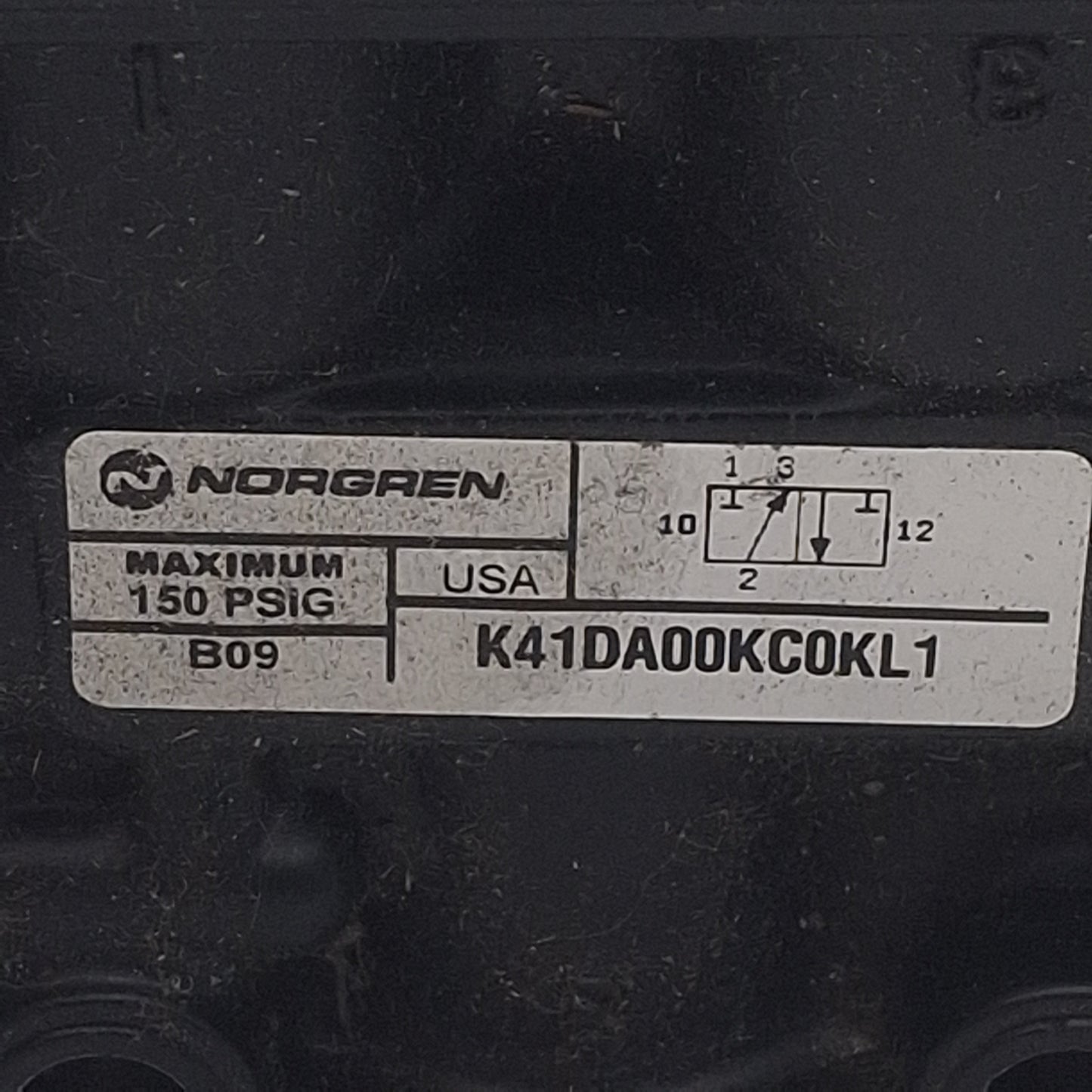 Used Norgren K41DA00KC0KL1 Nugget Foot Lever Valve, 3/2-Way, 1/4in NPT, 4.91-150psi