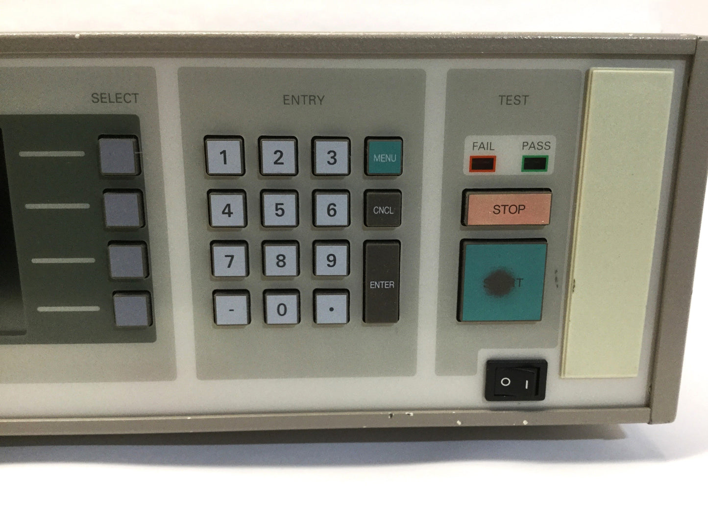 Used QuadTech 1865-00 Megohmmeter/IR Tester, 1kΩ-100TΩ, 1-1000VDC, RS-232/IEEE-488