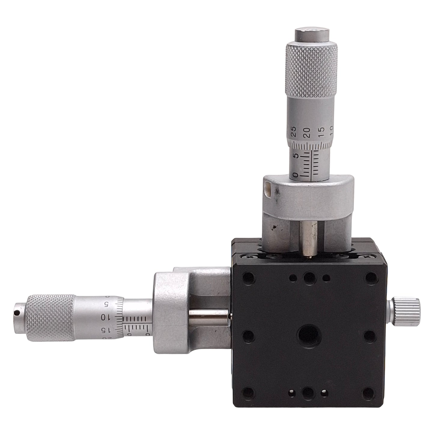 Used OptoSigma TSD-402CUU XY-Axis Micrometer Stage, 40mm x 40mm, ±6.5mm Travel, 6-32