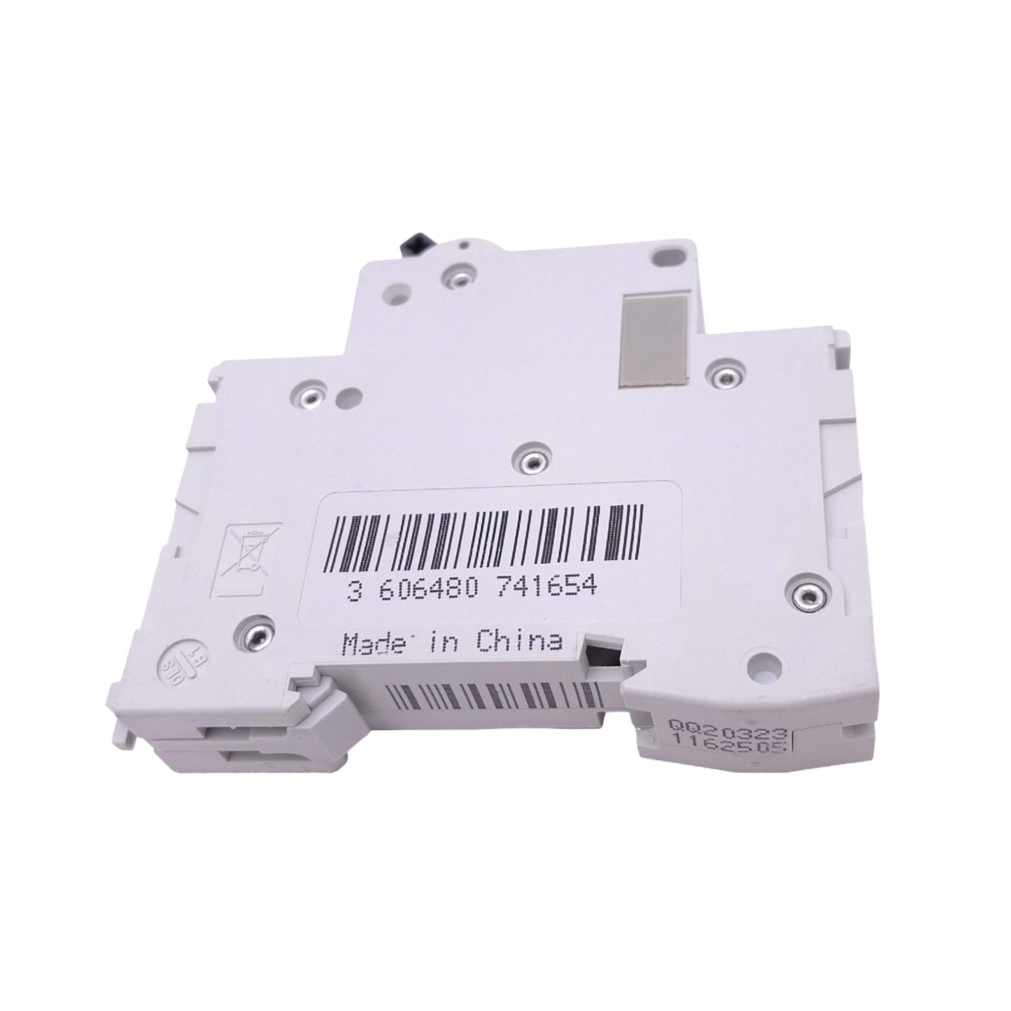 New – Open box Schneider Electric M9U21116 Circuit Breaker, 1-Pole 16A, 250VDC Max, DIN Rail