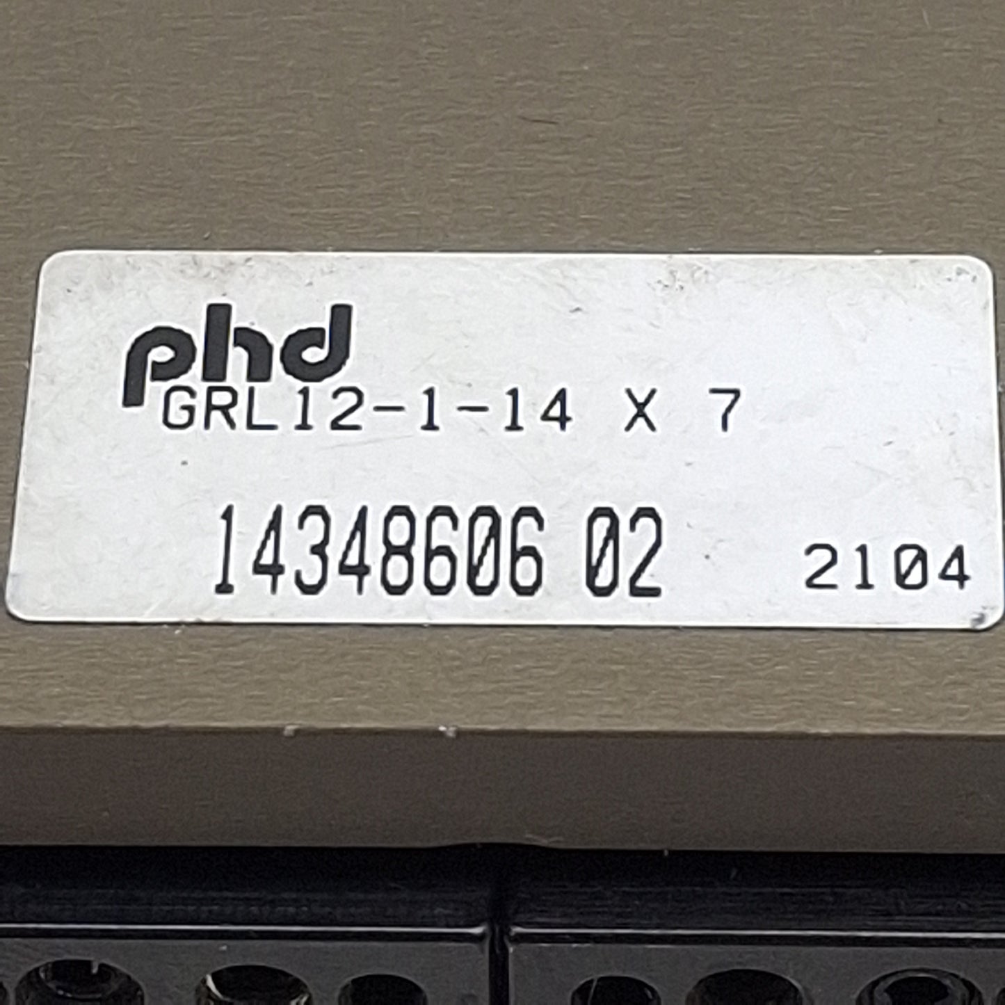 Used PHD GRL12-1-14X7 2-Jaw Parallel Gripper ø14mm Bore, 7mm Stroke, M5 x 0.8, 100psi