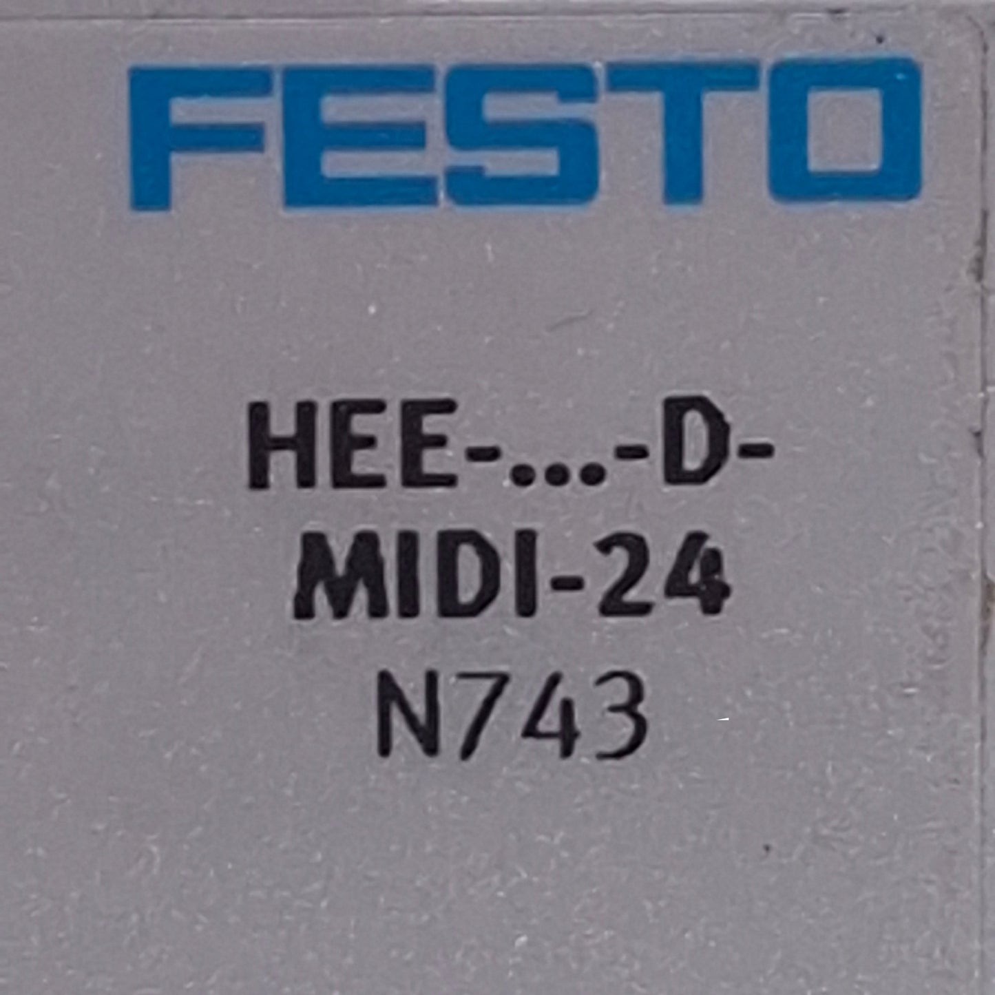 New – Open box Festo HEE-D-MIDI-24 On/Off Start Valve 2.5-16bar, 24VDC, G1/4, 3/2-Way