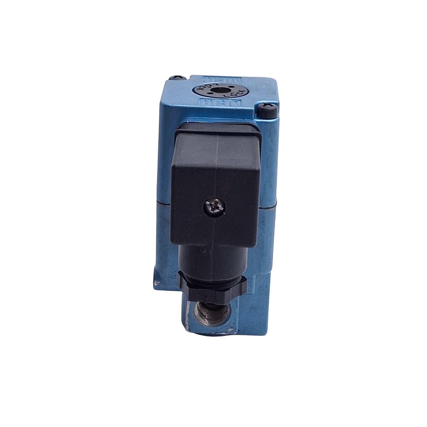 Used Mac Valves 225B-111JC Solenoid Valve, 1/4in NPTF, 110/120VAC & 24VDC Coil