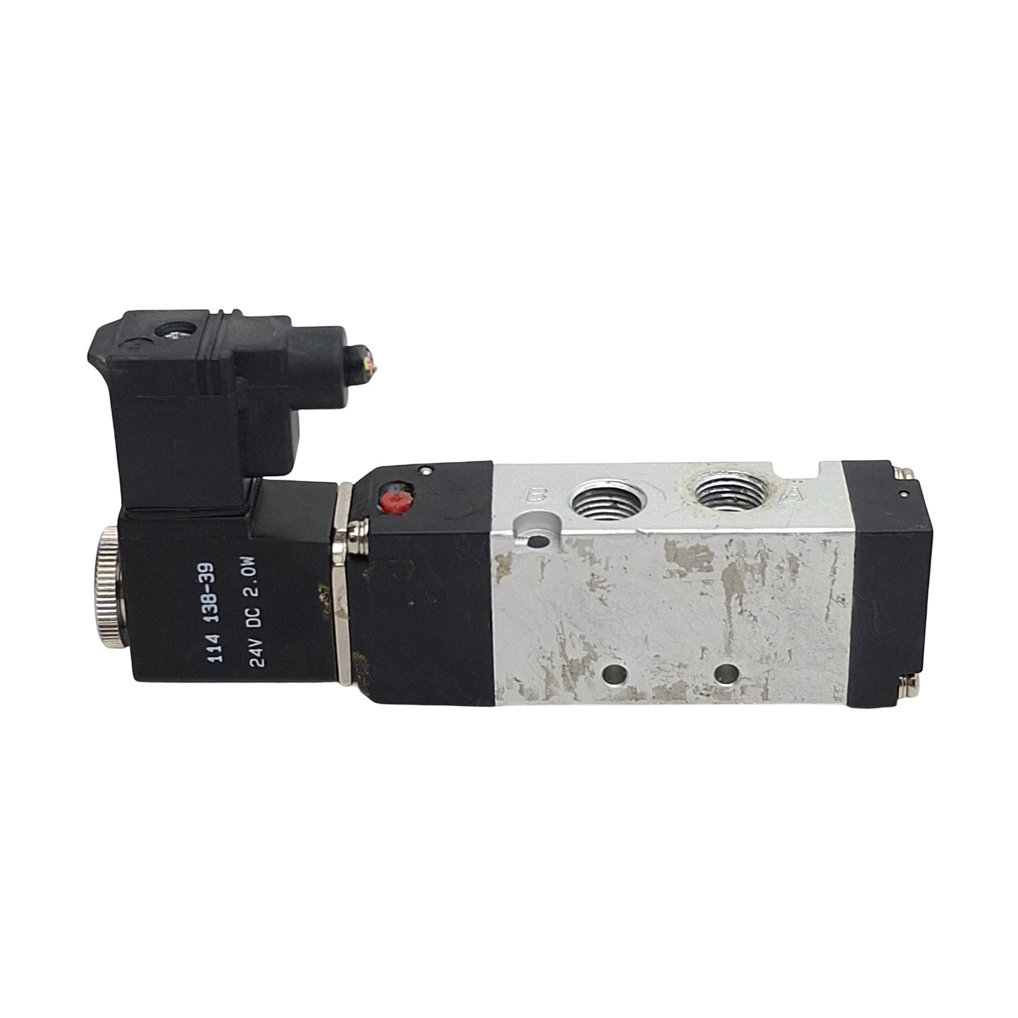 Used ARO Fluid M812SS-024-D-G Solenoid Valve, 2-Position, 1/8in NPTF, 24VDC Coil