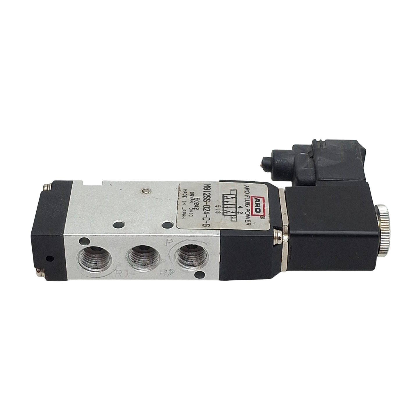 Used ARO Fluid M812SS-024-D-G Solenoid Valve, 2-Position, 1/8in NPTF, 24VDC Coil
