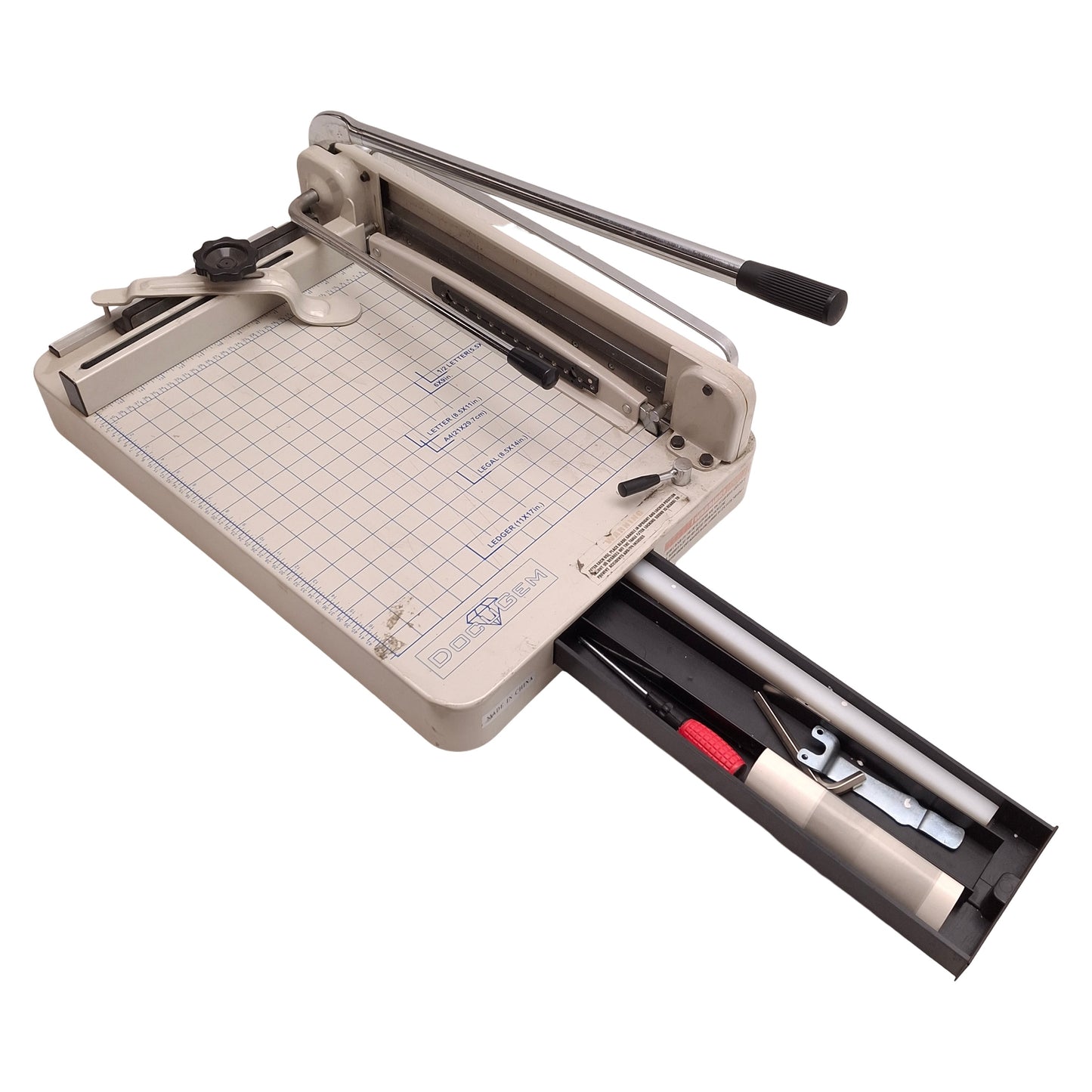 Used DocuGem Model 868 Paper Cutter 17" Length, 26.75x19x3.5" Base, 17.75x16" Grid
