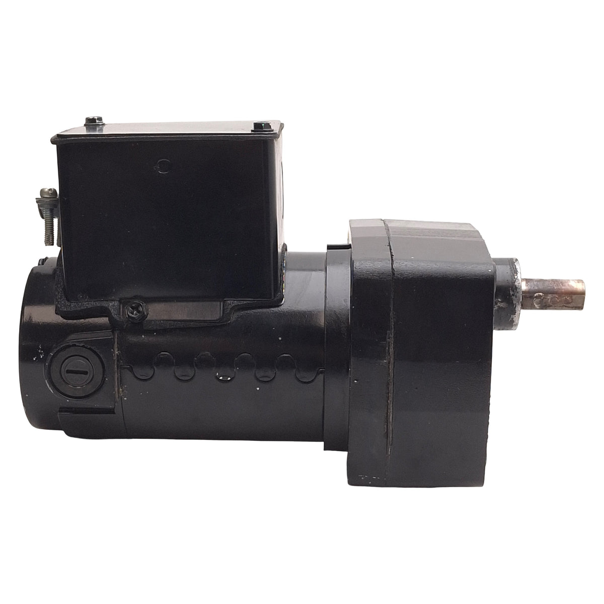 Used Leeson CM30D18NZ4C M1125137.00 Gearmotor, 12:1, 1/17HP, 24lb-in, 150rpm, 90VDC