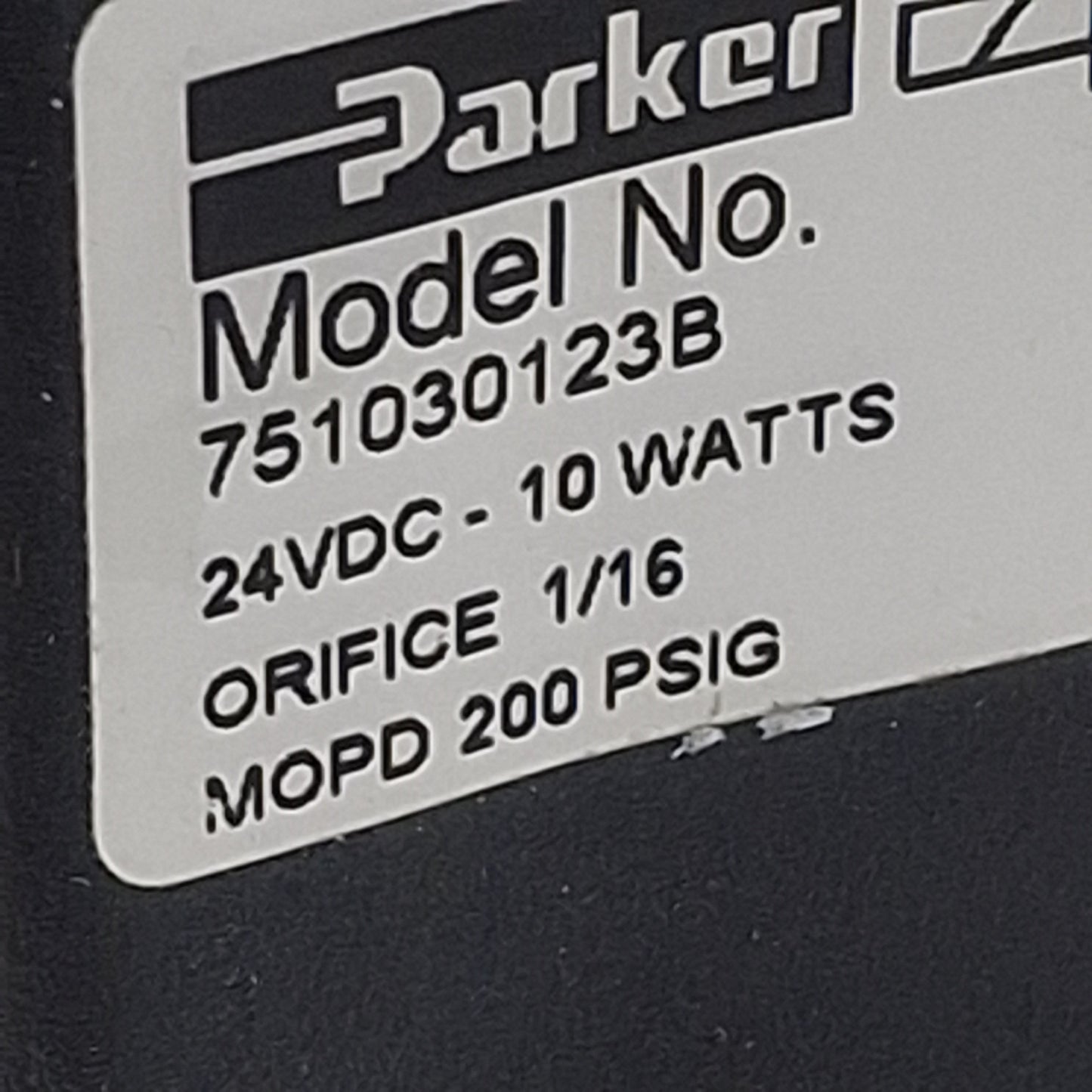 Used Parker 751030123B Solenoid Valve, 2-Way N.C., 1/8in NPT, 200psi, 24VDC Coil