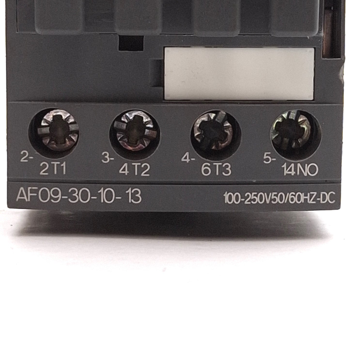 Used ABB AF09-30-10-13 Contactor, 3NO+1NO Aux, 7.5HP @ 3Ø 600VAC, 100-250VAC/DC Coil