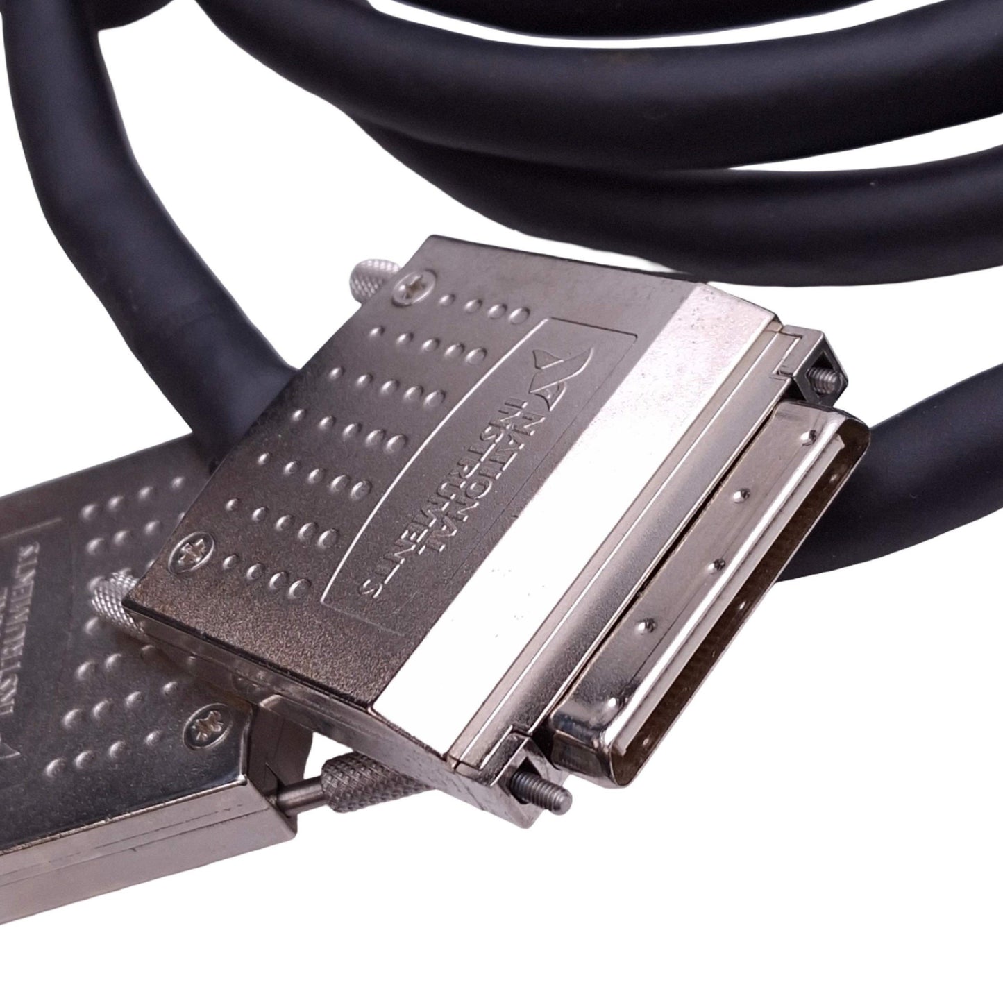 Used National Instruments 186380C-02 SHC68-C68-S Cable, 68-Pin VHDCI Male, 2m