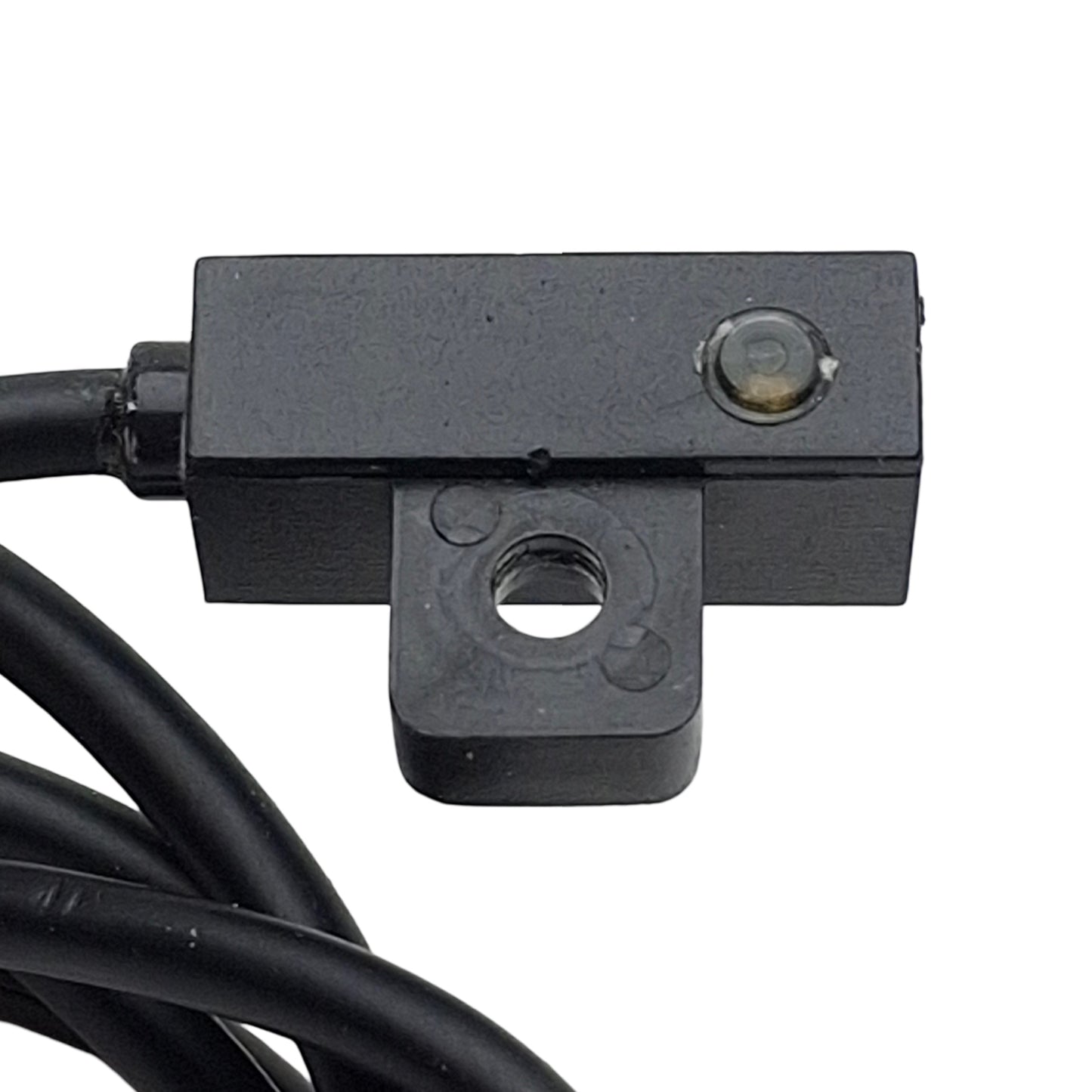 Used Parker SMC-1N Hall Effect Sensor, NPN N.C, 6-30VDC, 150mA, White/Red LED, 3-Wire