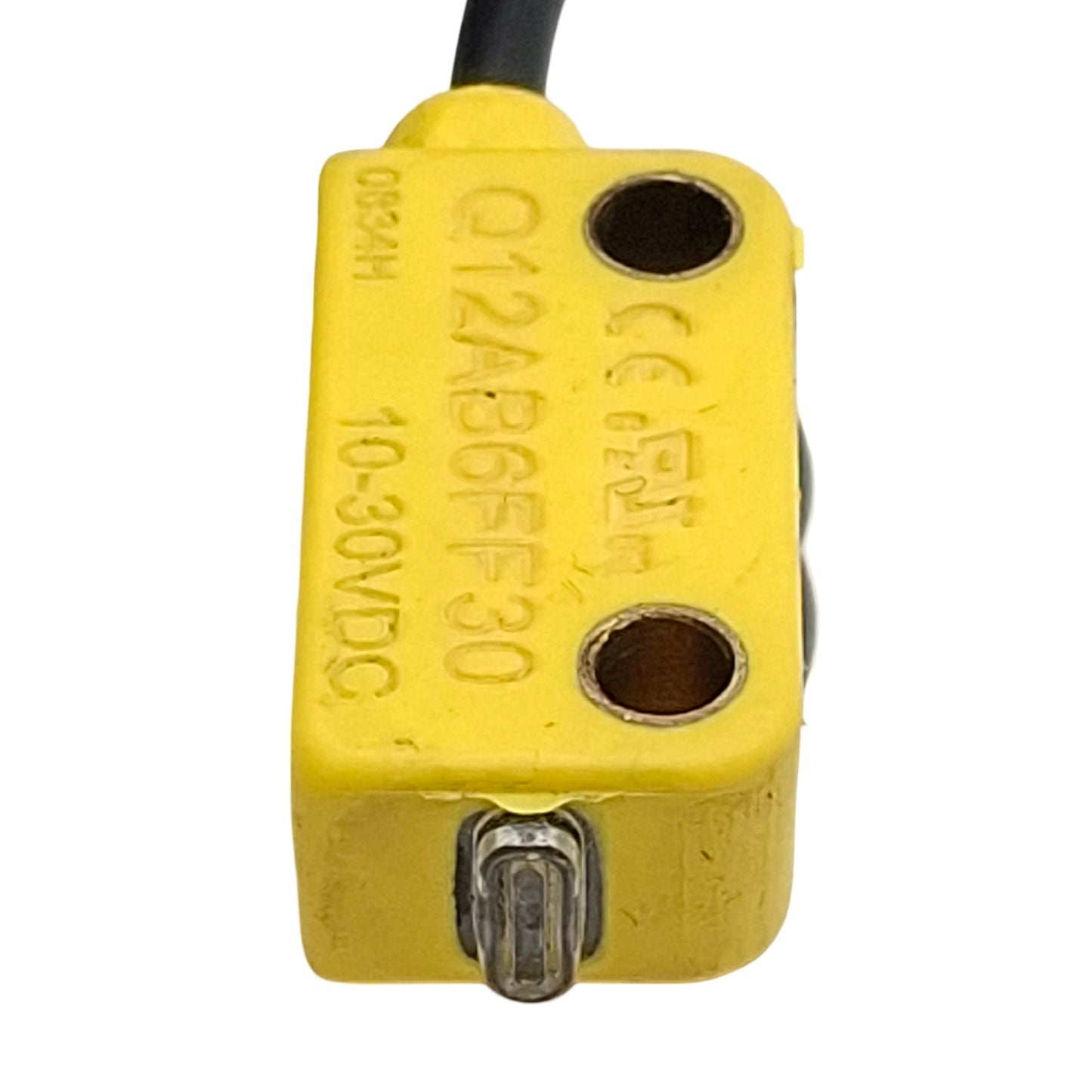 Used Banner Q12AB6FF30 Self-Contained Sensor, NPN/PNP, 30mm Range, 10-30VDC, 3-Wire