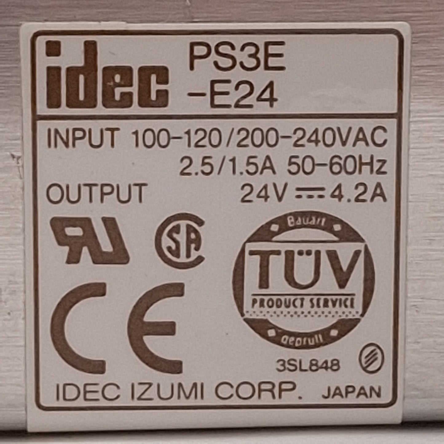 Used Idec PS3E-E24 Power Supply, 100W, 100-120/200-240VAC 2.5/1.5A IN, 24VDC 4.2A OUT