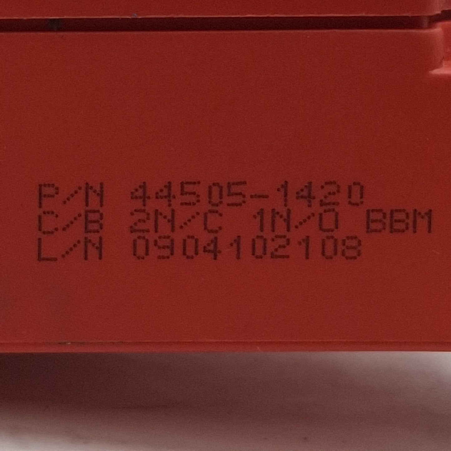 Used Omron Sti 44505-1420 Safety Interlock Switch, 2NC+1NO, 3PST, 3A 240VAC